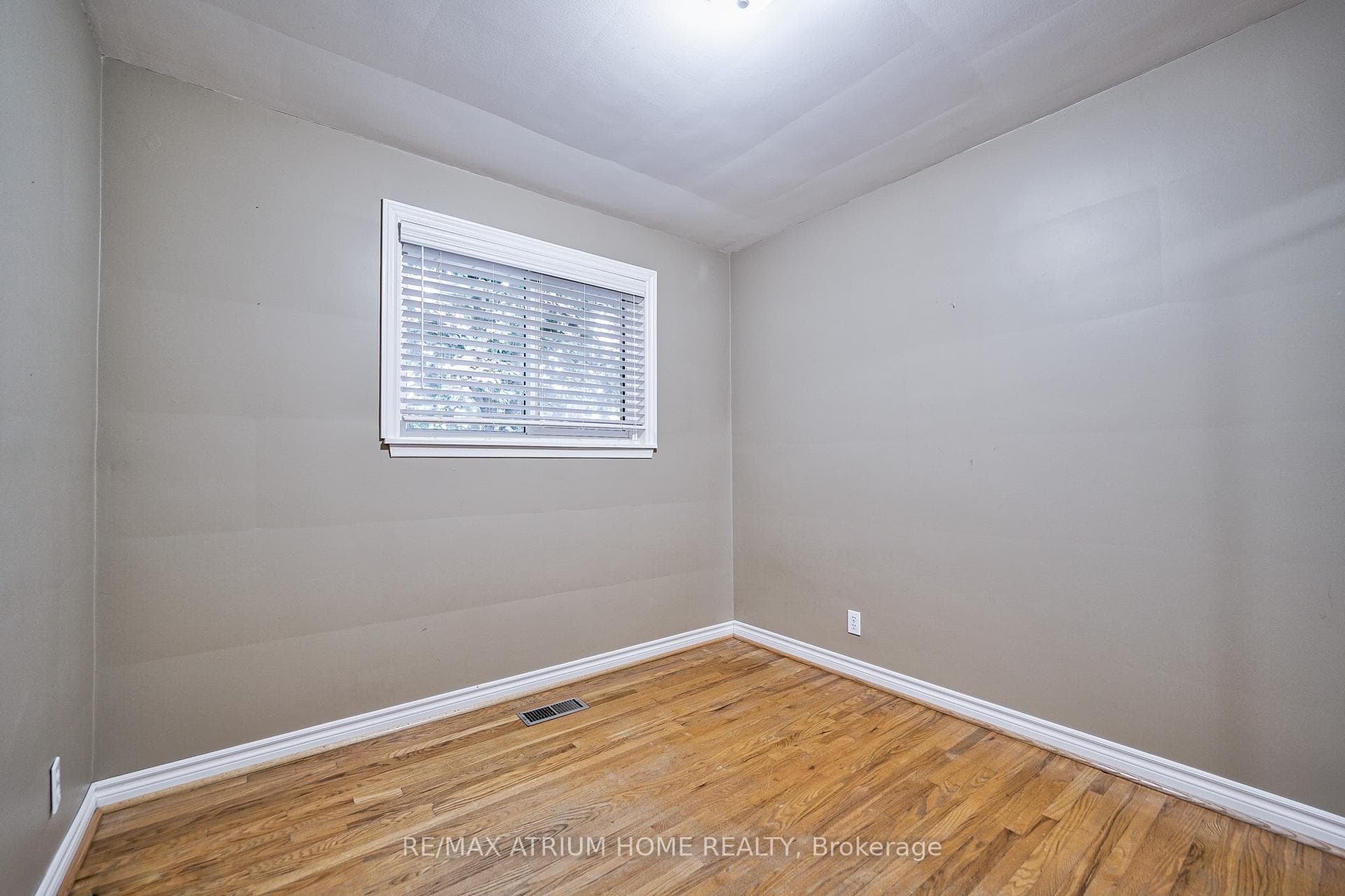14 Lincoln Green Drive photo 24