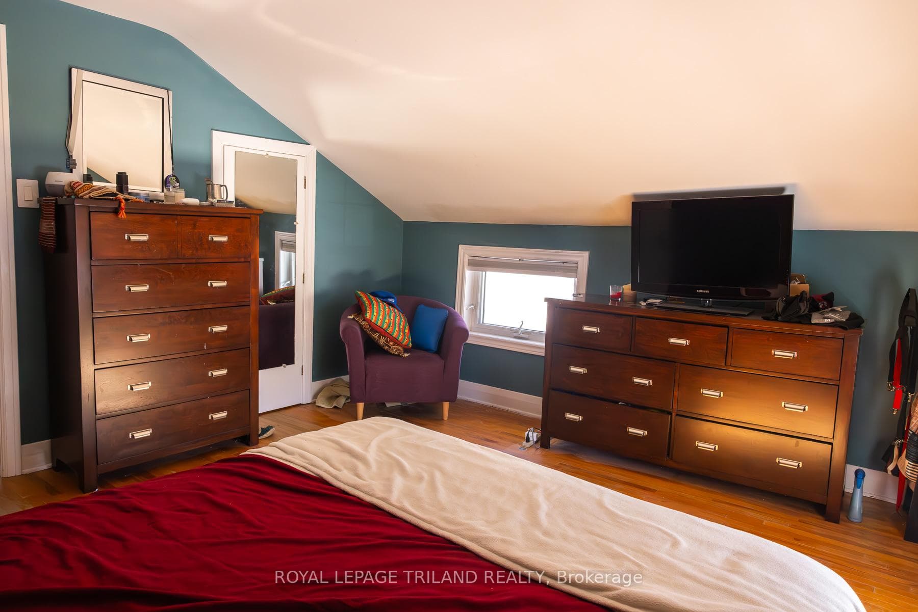 Primary Bedroom Closet