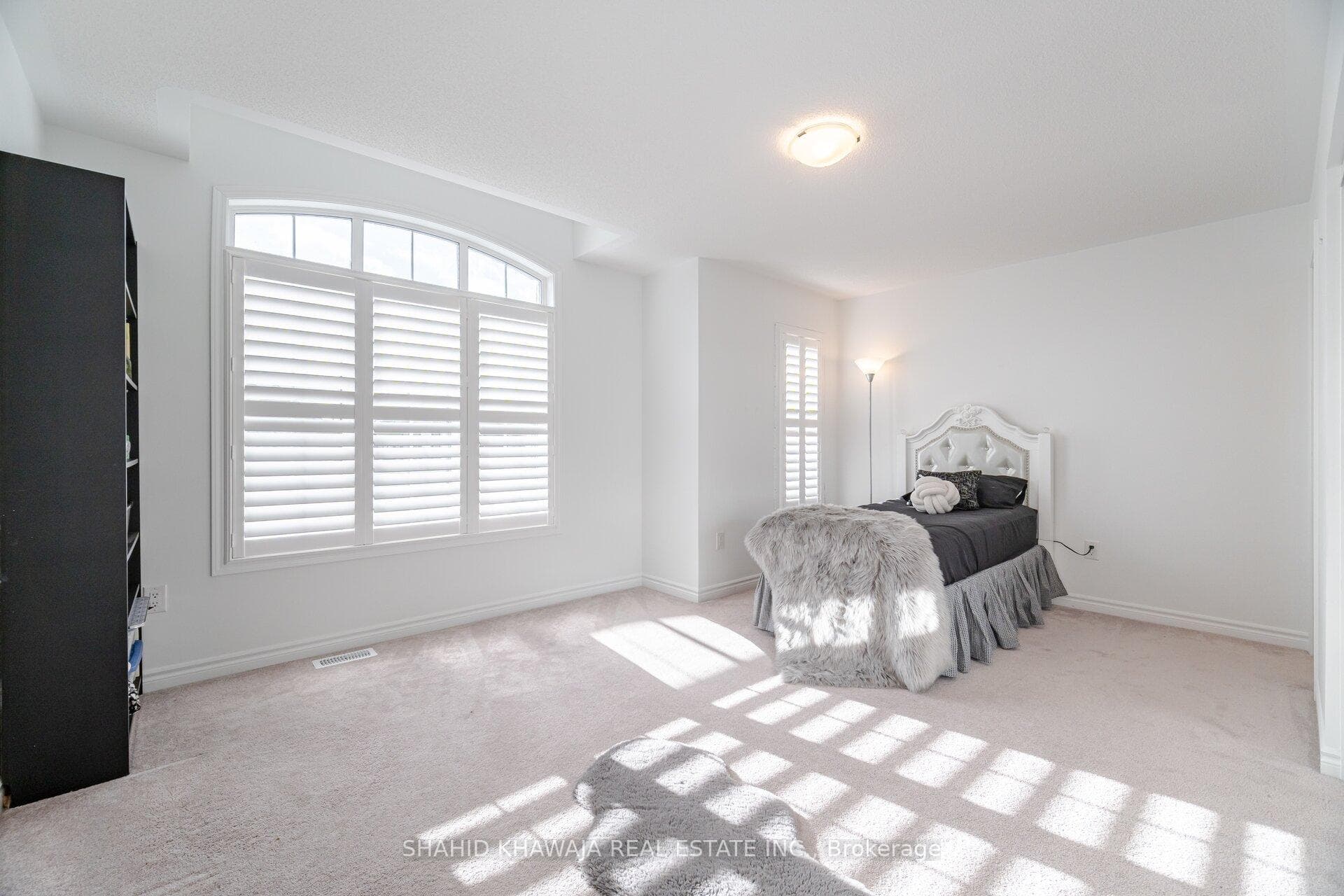 1215 Elderberry Crescent photo 20