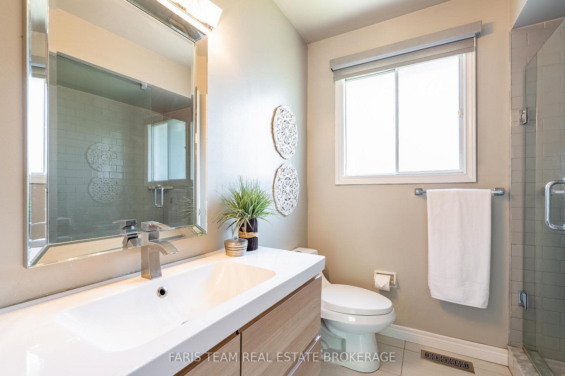 55 Oakridge Drive photo 23