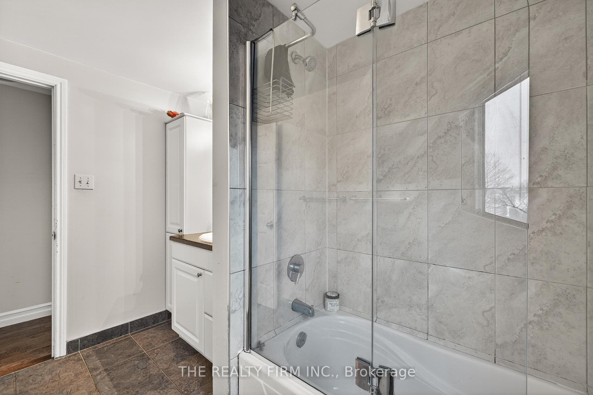 495 Jeffreybrook Close photo 30