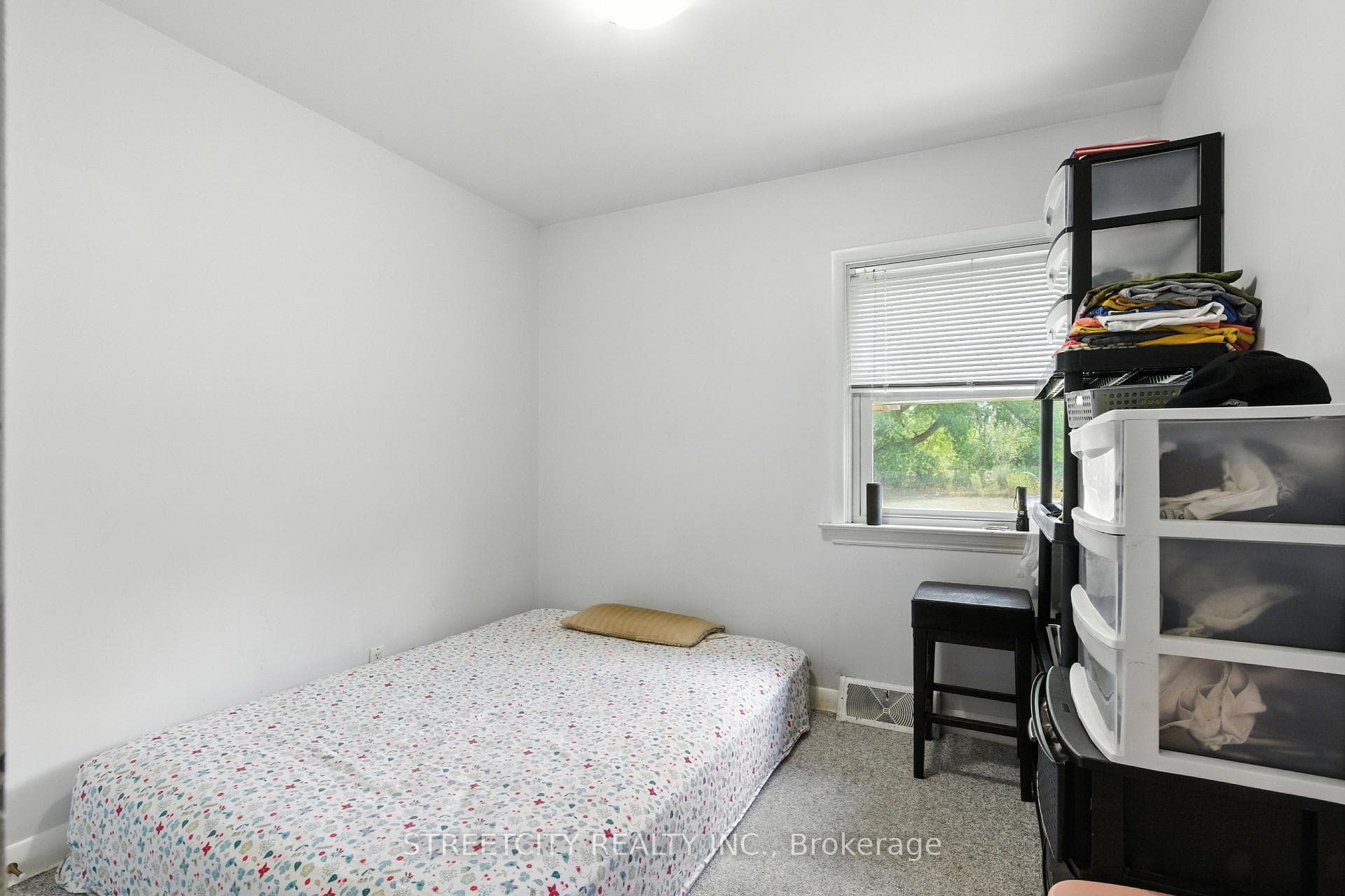 2257 Trafalgar Street photo 24