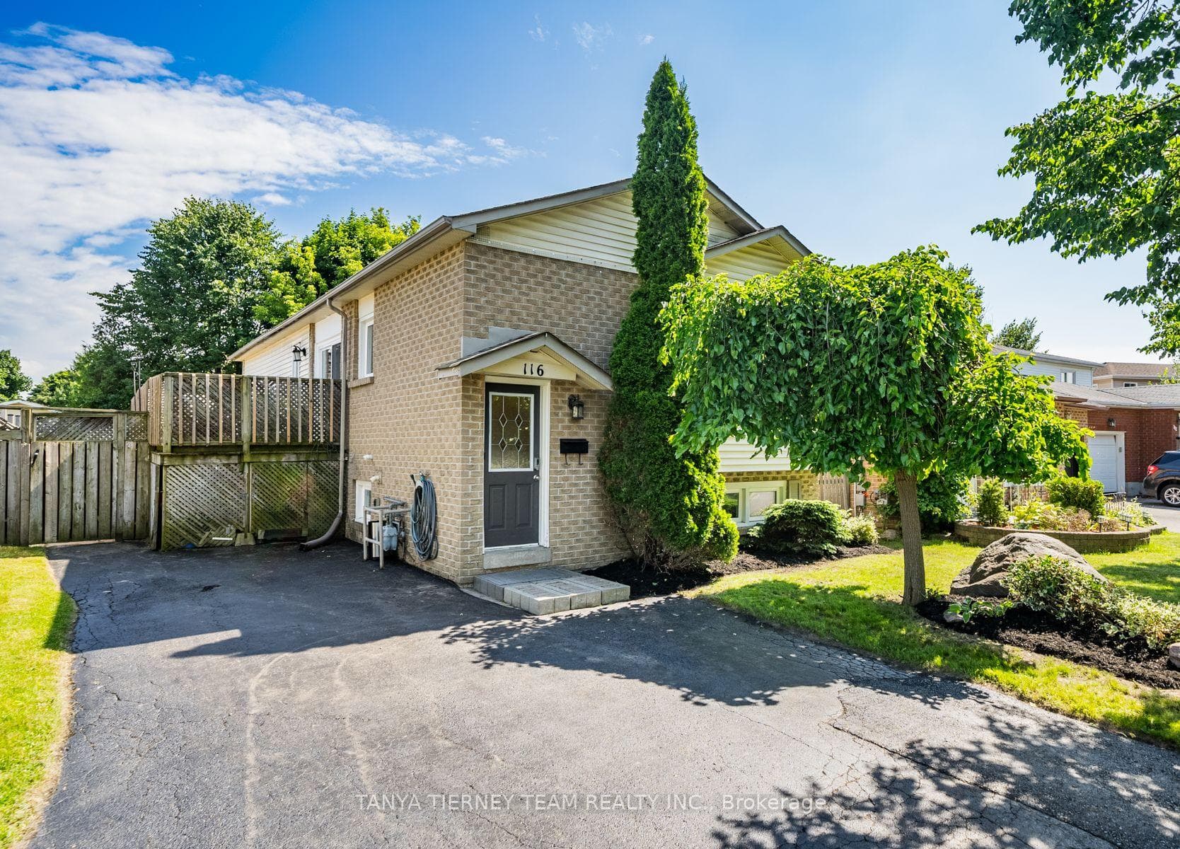 116 Homefield Square photo 1