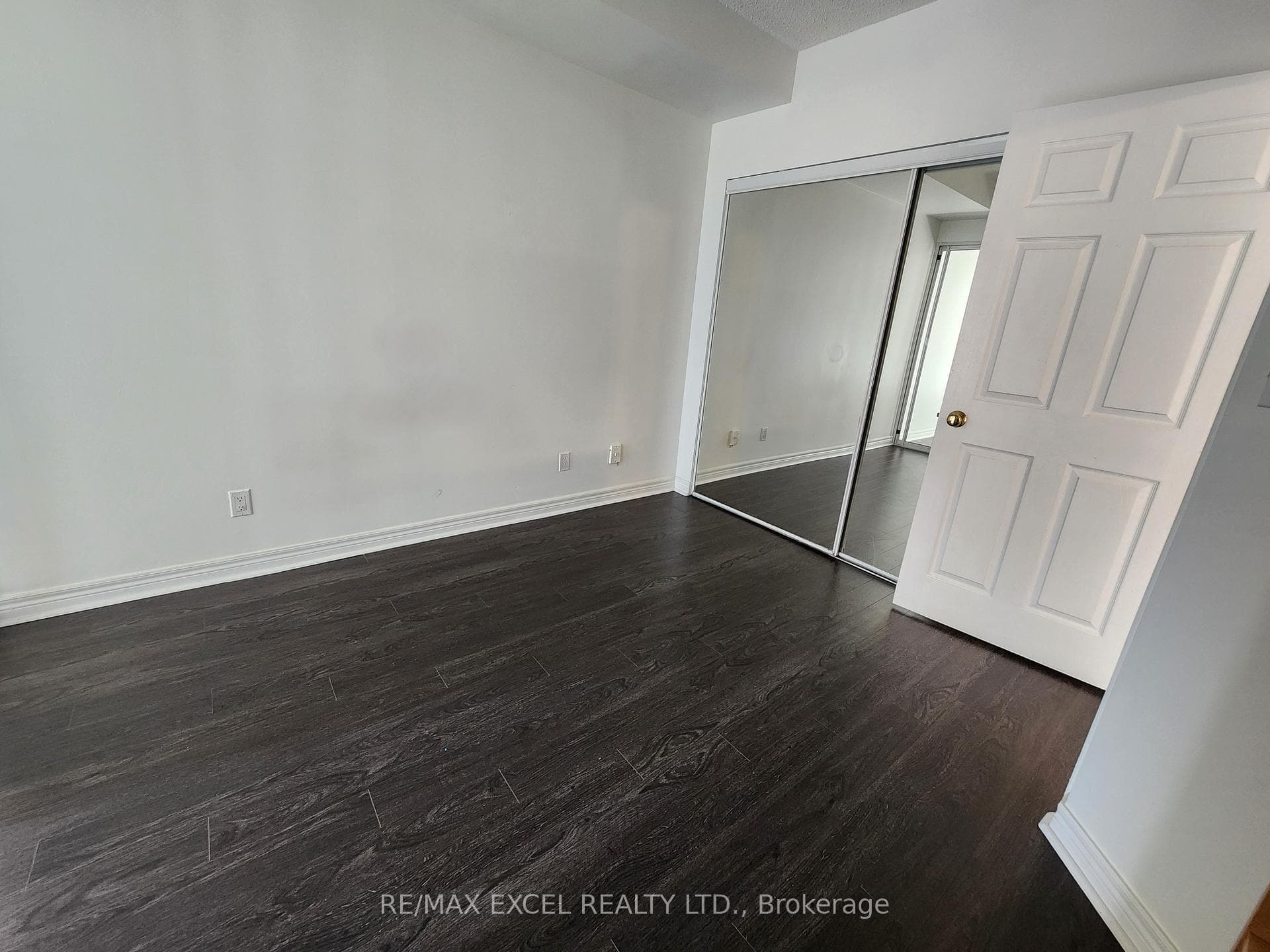 55 Bloor Street Unit 1201 photo 22