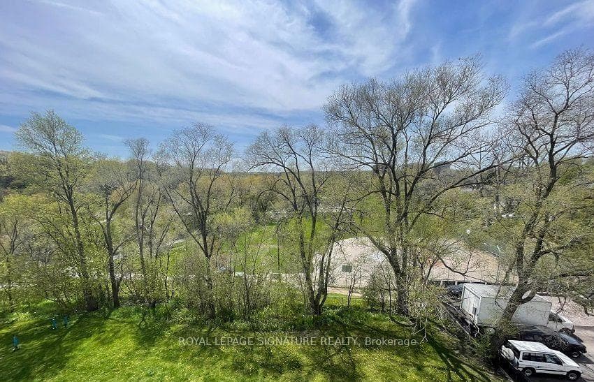 870 Jane Street Unit 218 photo 17