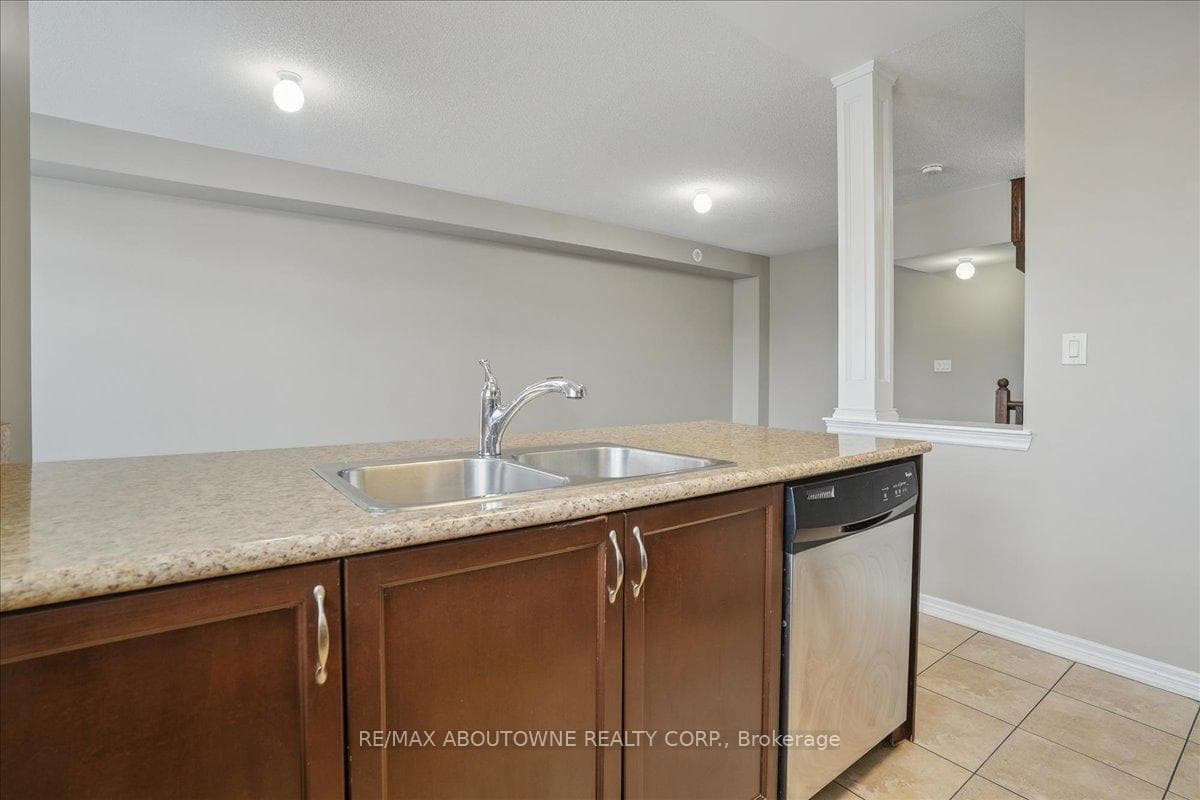 2548 Grand Oak Trail photo 17