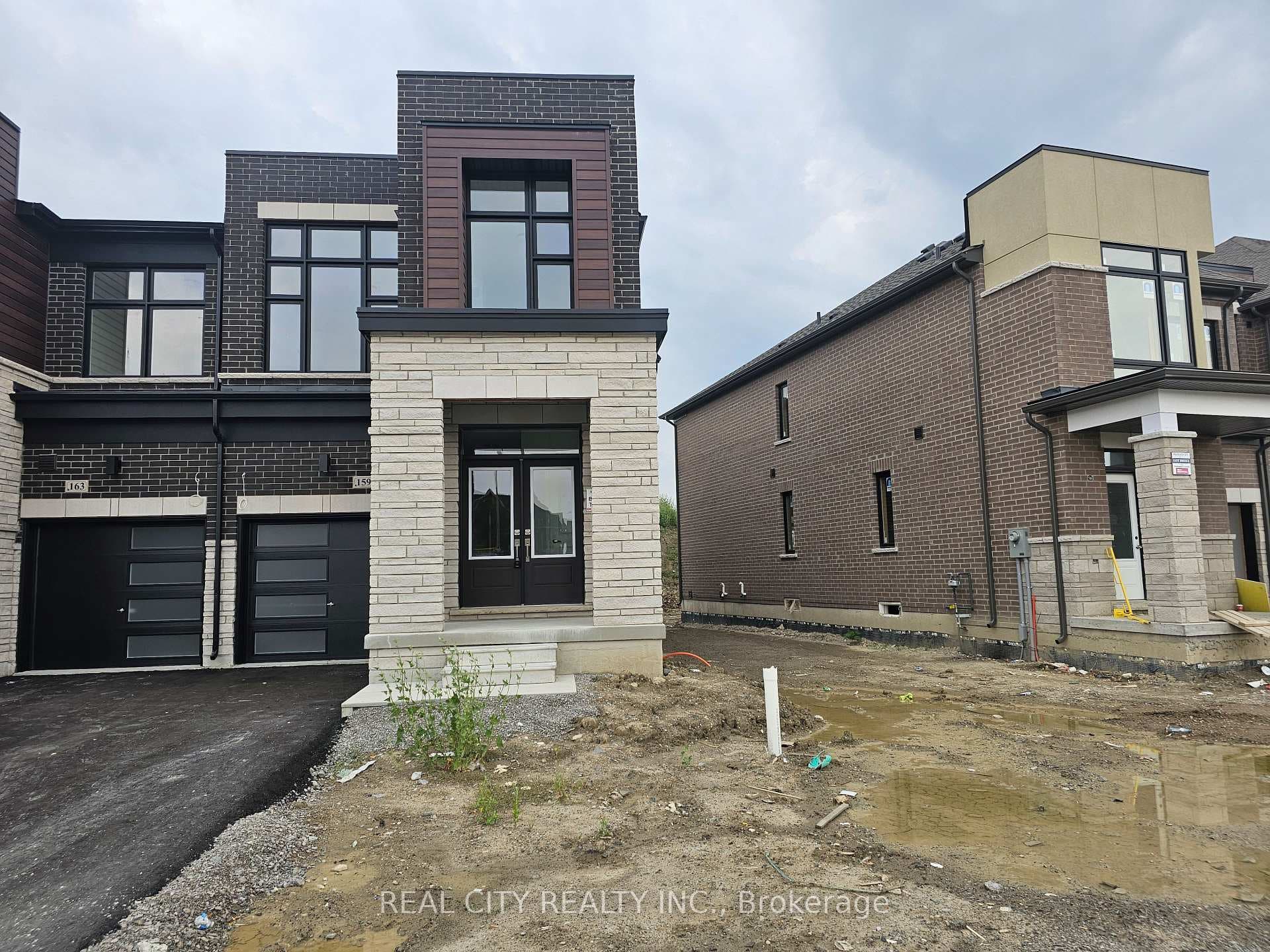 159 Haldimand Street photo 1