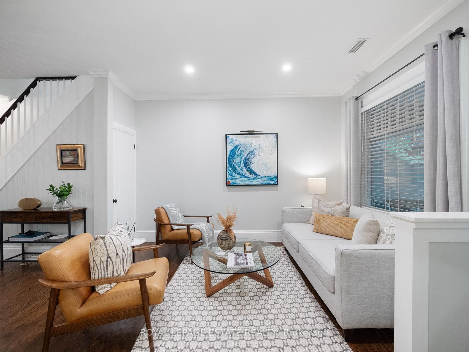 5 Balmy Avenue photo 7