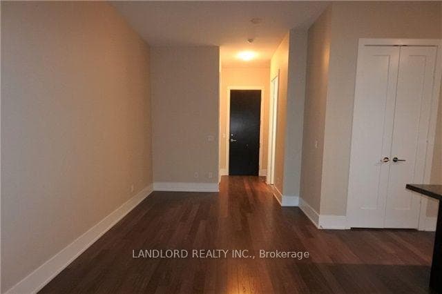 120 Homewood Avenue Unit 418 photo 4