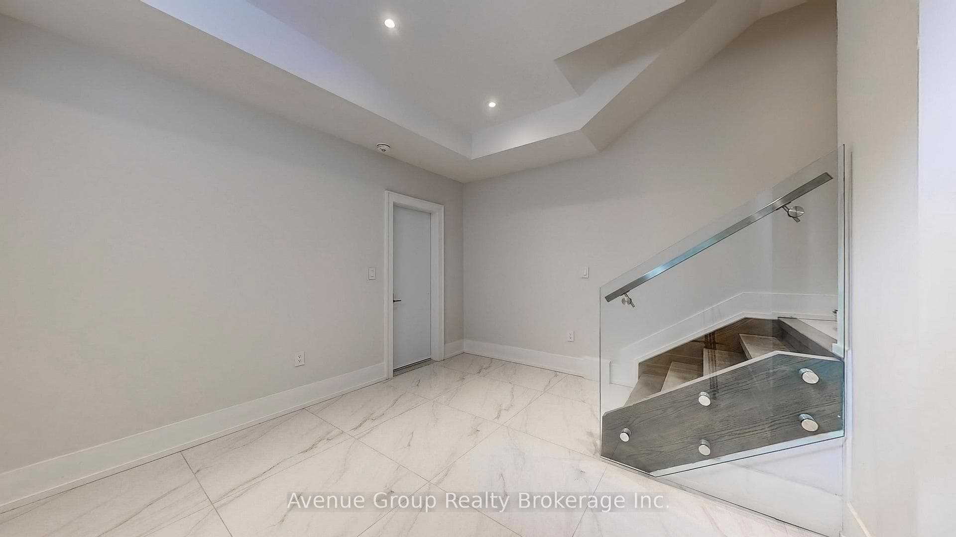 93 Tamworth Road photo 20