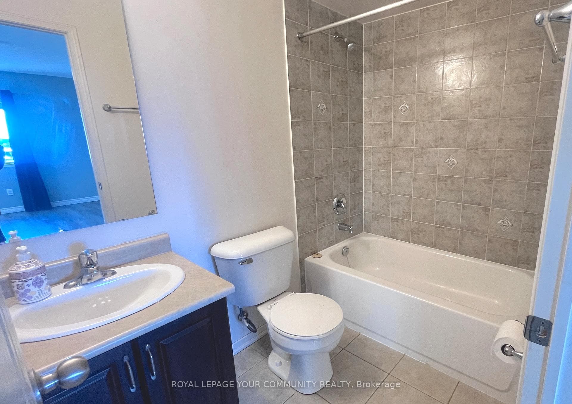 8 Arbuckle Way photo 20