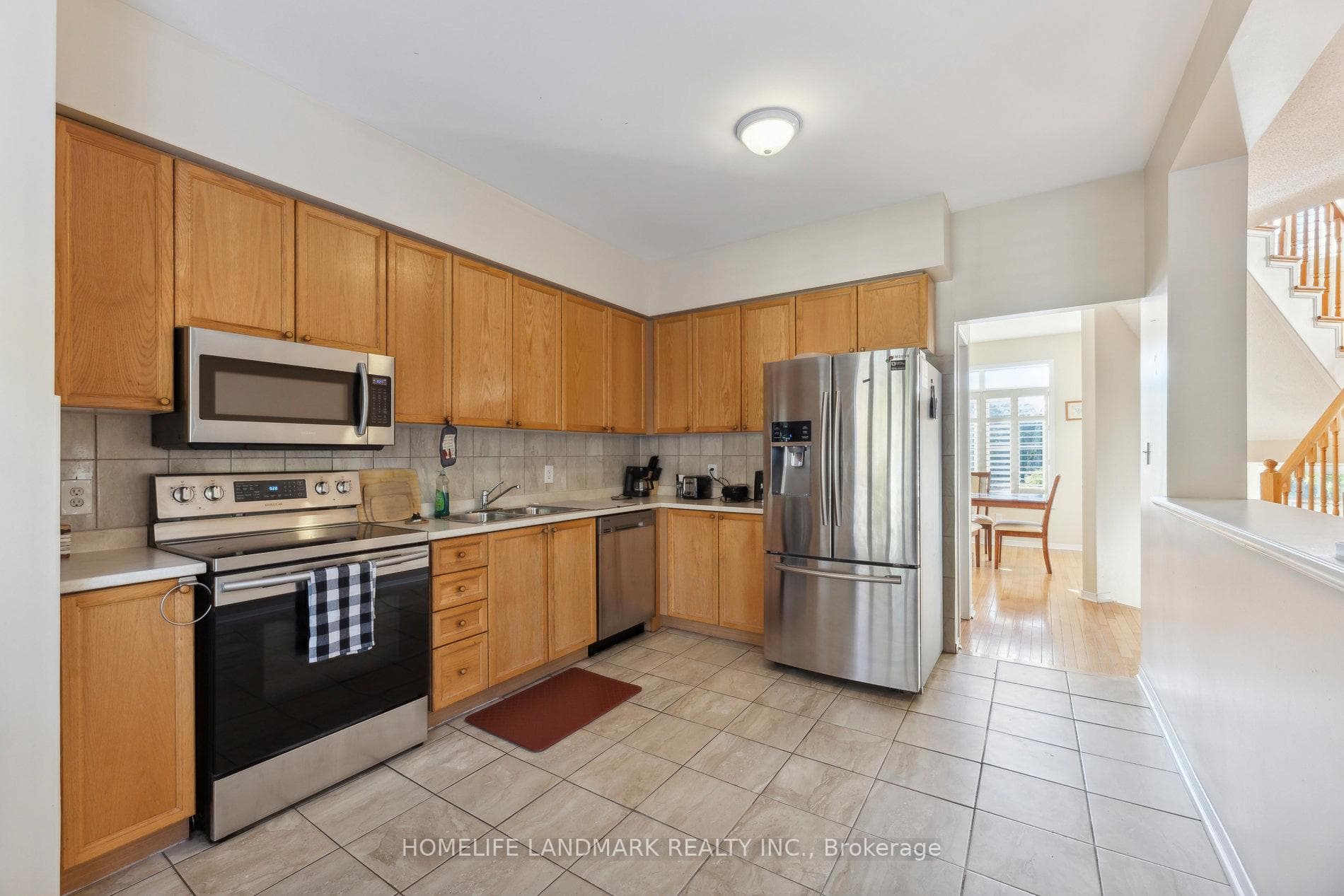 80 Mcfeeters Crescent photo 13