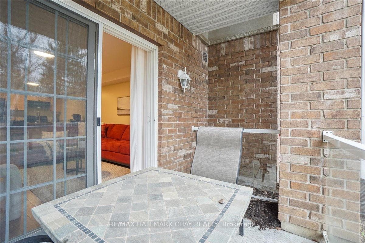 39 Coulter Street Unit 3 photo 32