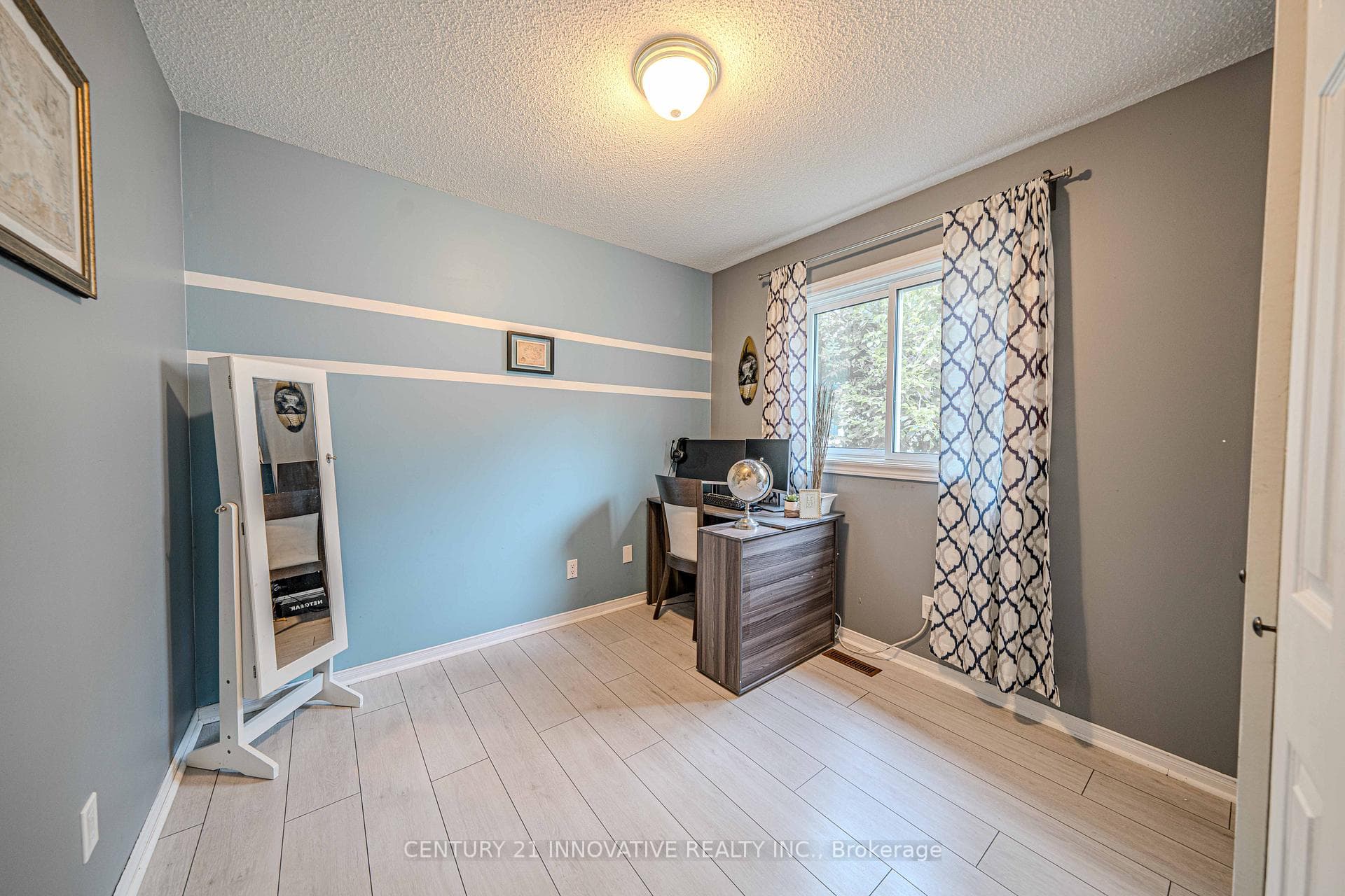 19 Nottawasaga Drive photo 19