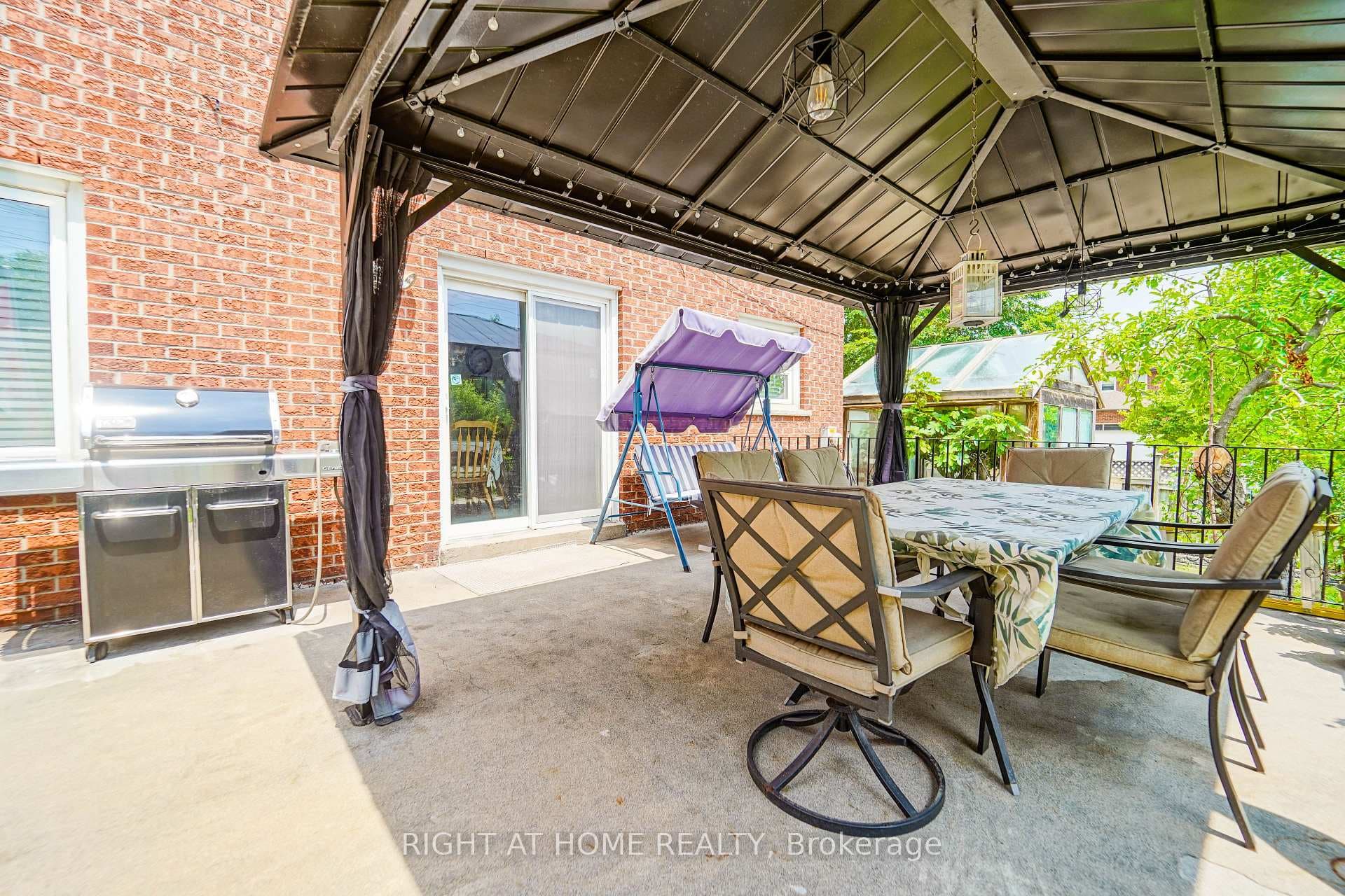 2 Lapworth Crescent photo 38