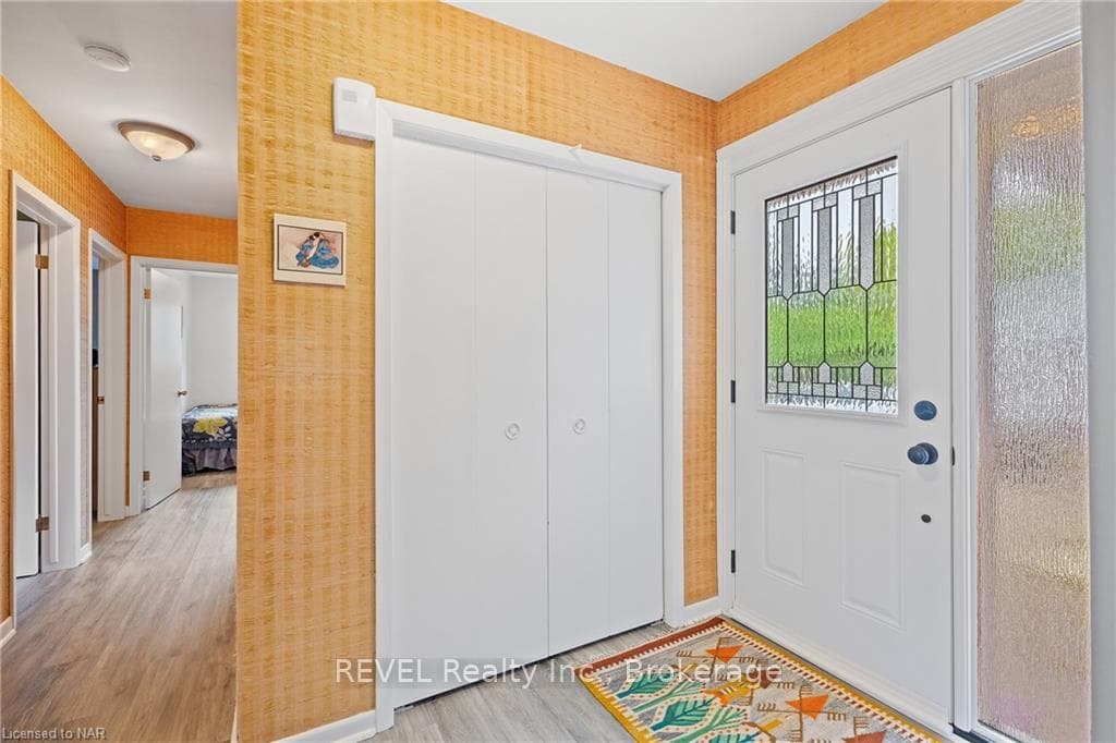 1677 GREGORY Road photo 7