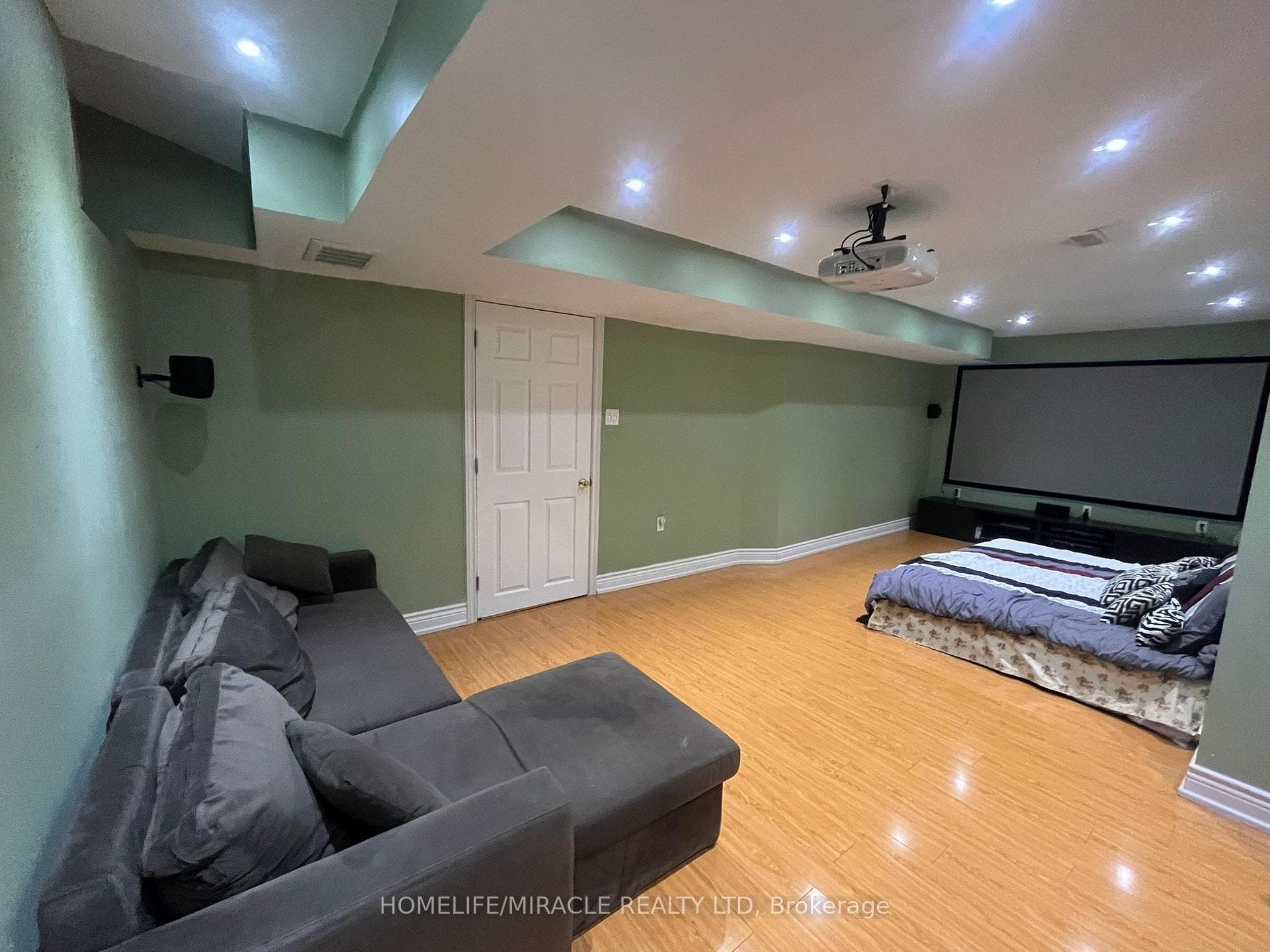 29 Hummingbird Drive photo 7