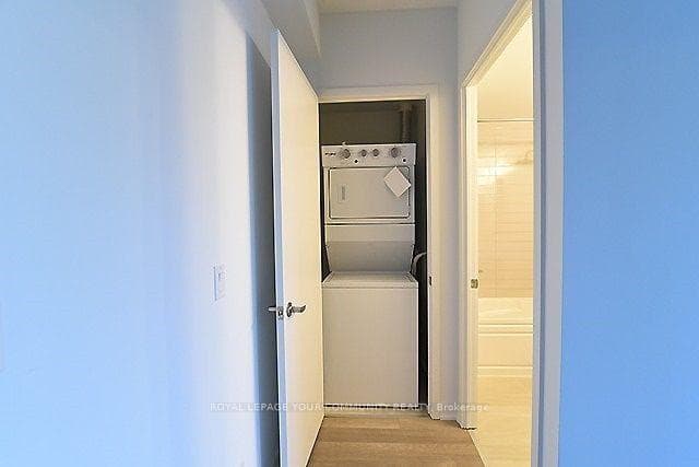 5180 Yonge Street Unit 1002 photo 14