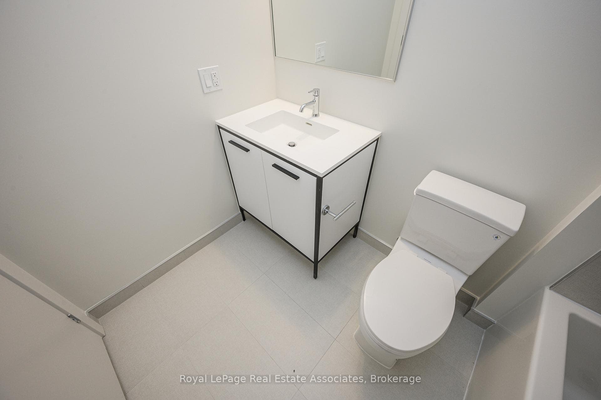 385 Winston Road Unit 506 photo 21