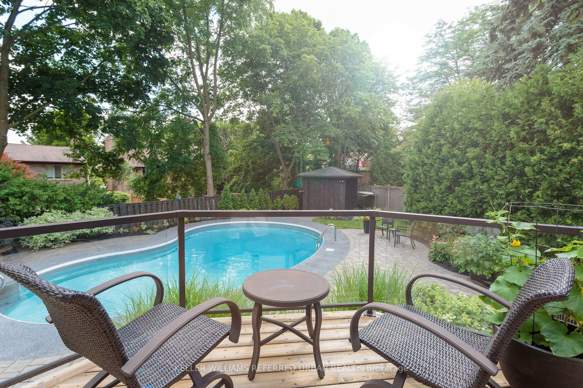 6 Prentice Court photo 27