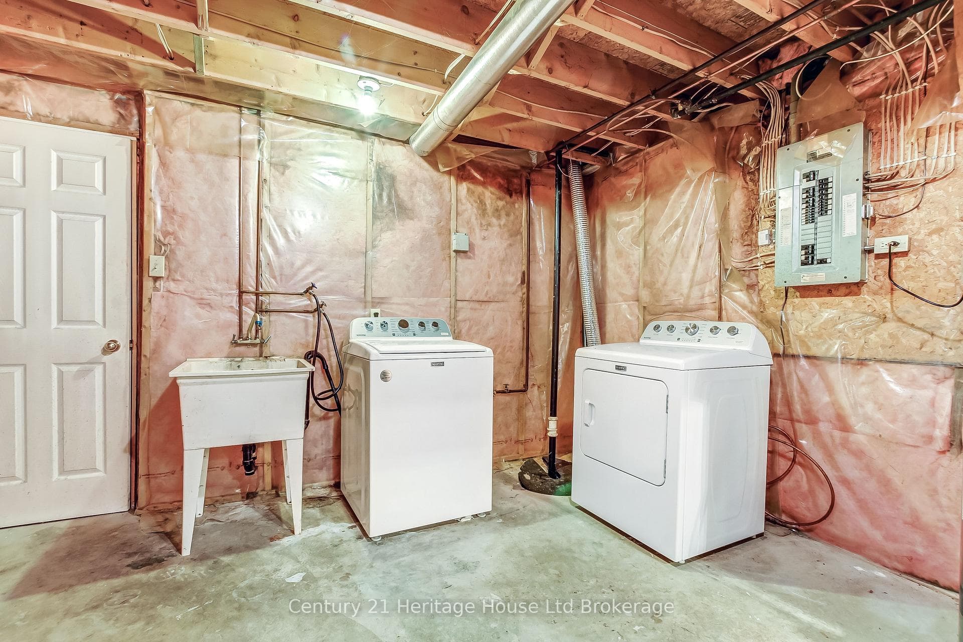 773 HOUNSFIELD Street photo 10