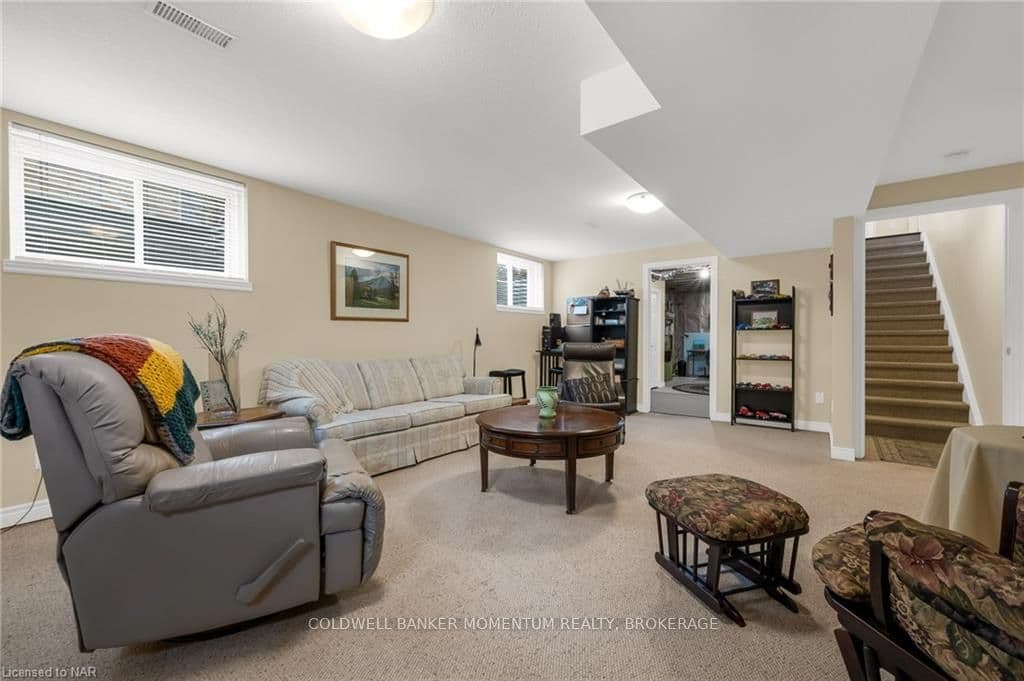 22 WILLOWLANDING Court photo 23