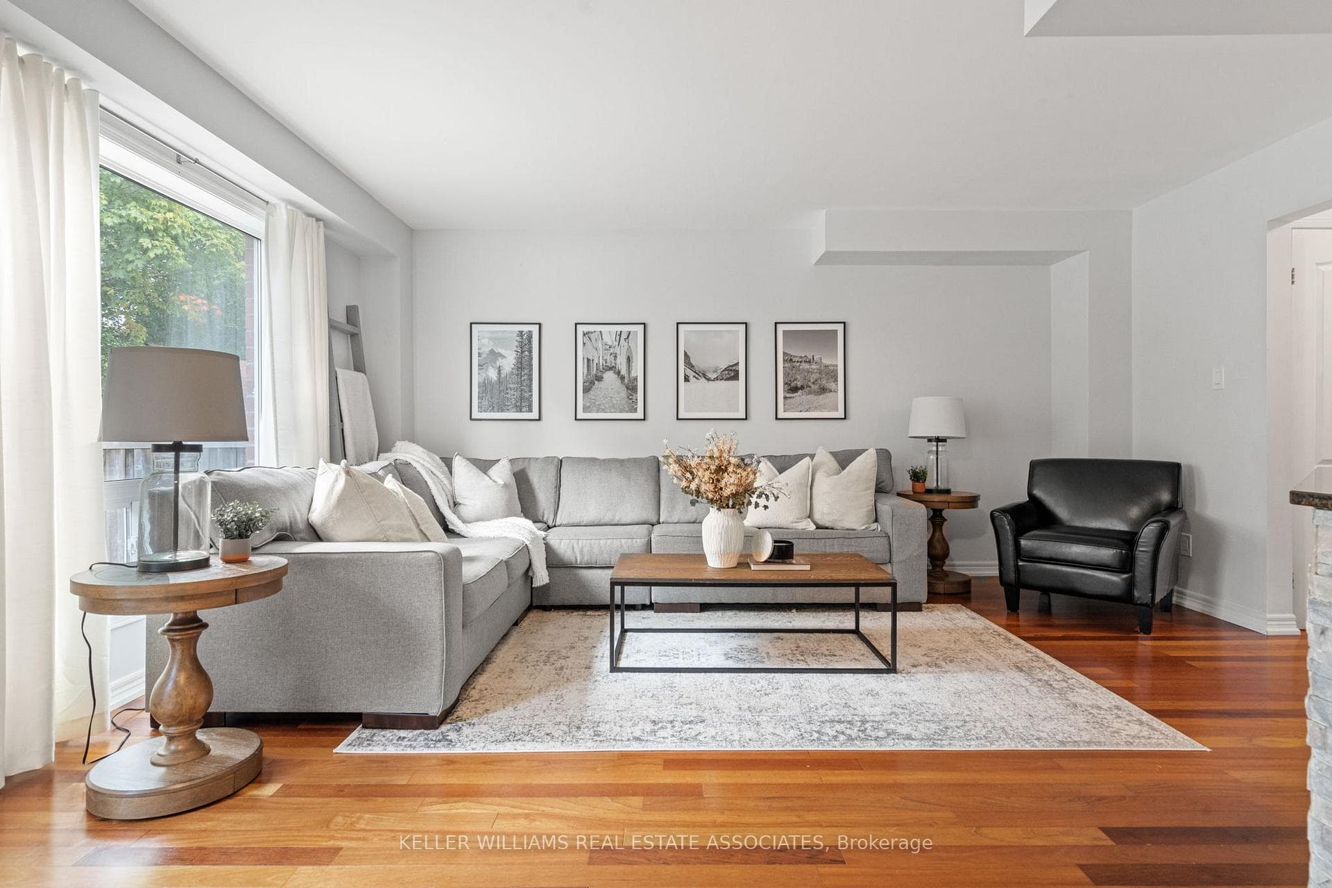 152 Richfield Square photo 13