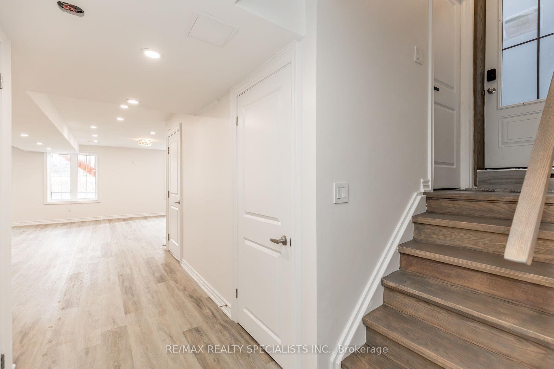 53 Ladder Crescent photo 6