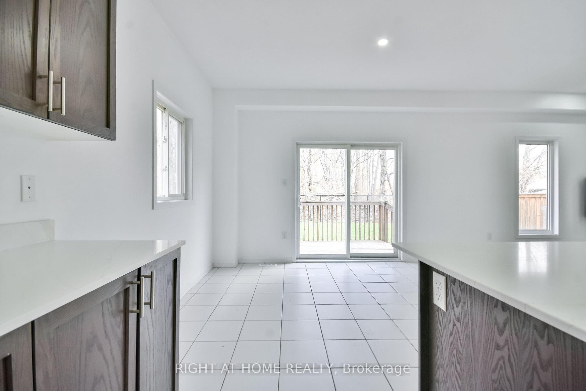 263 Diana Drive photo 13