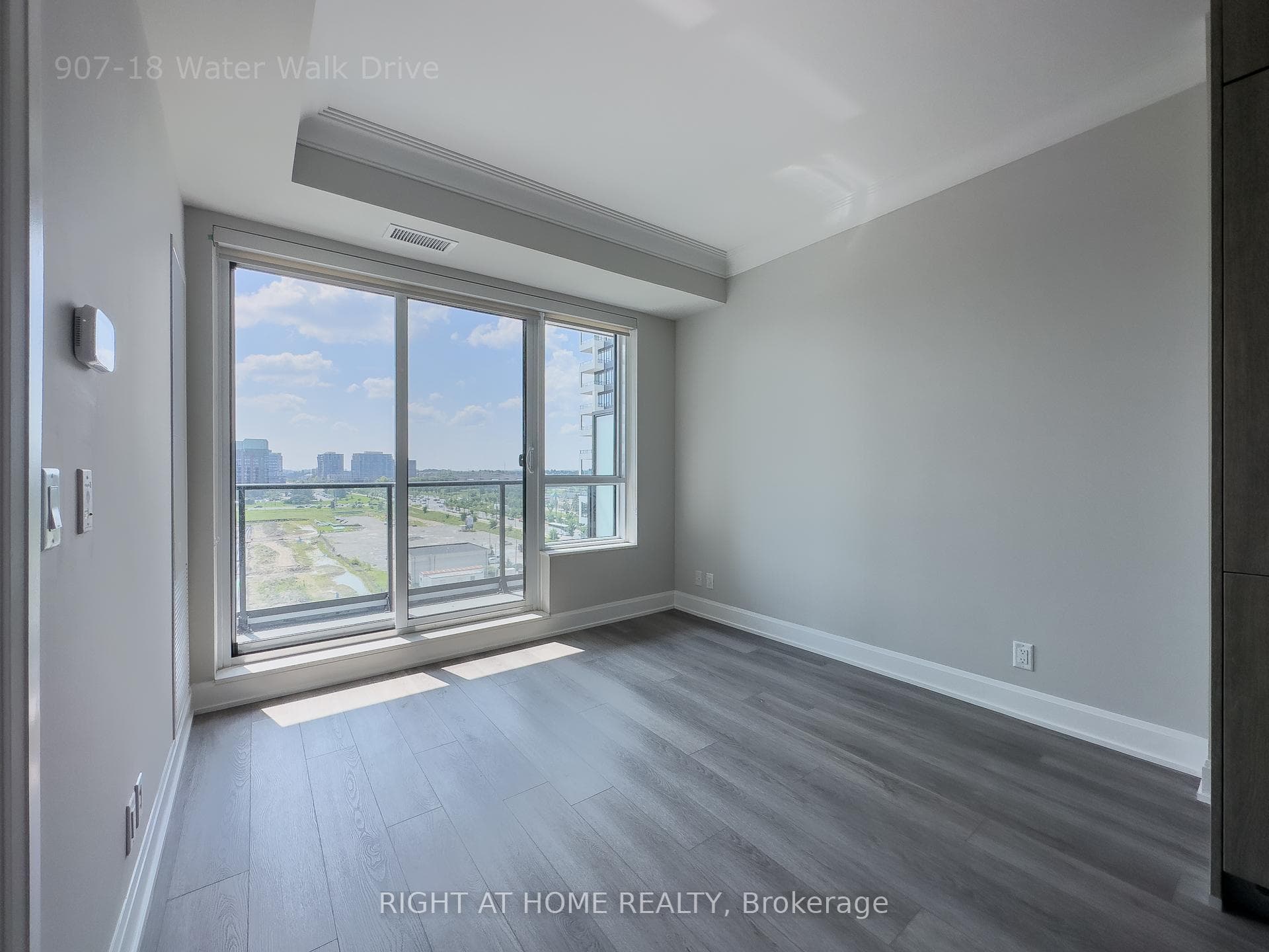 18 Water Walk Drive Unit 907 photo 8