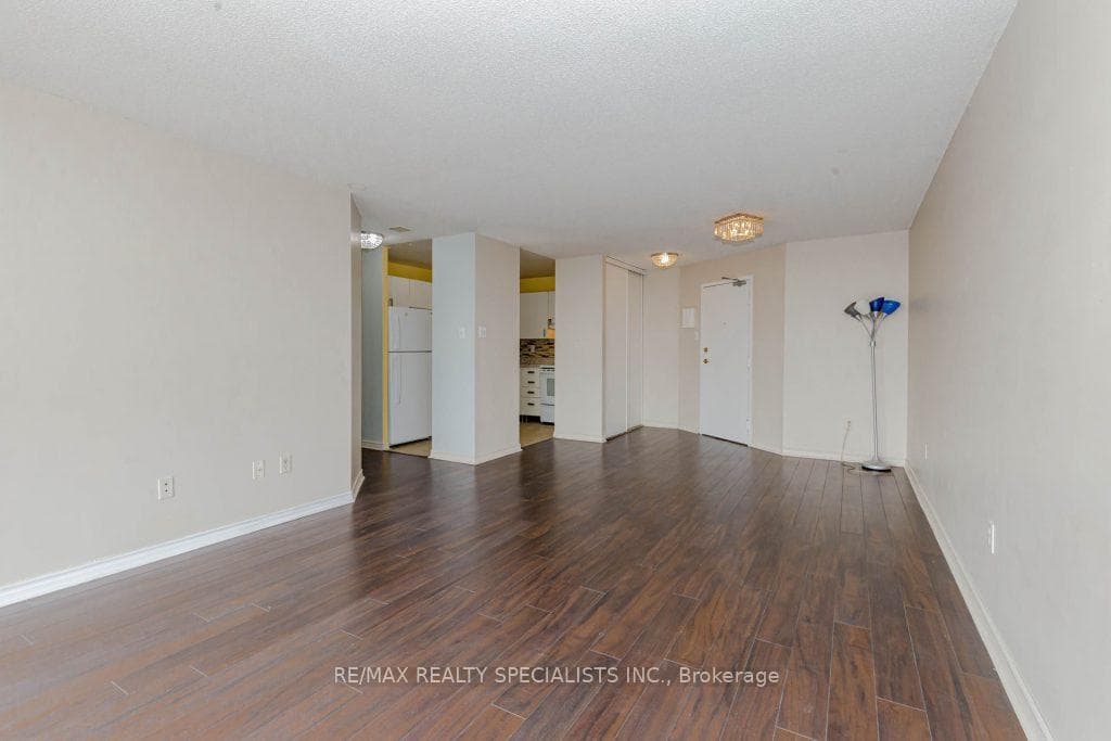 4205 SHIPP Drive Unit 2203 photo 14