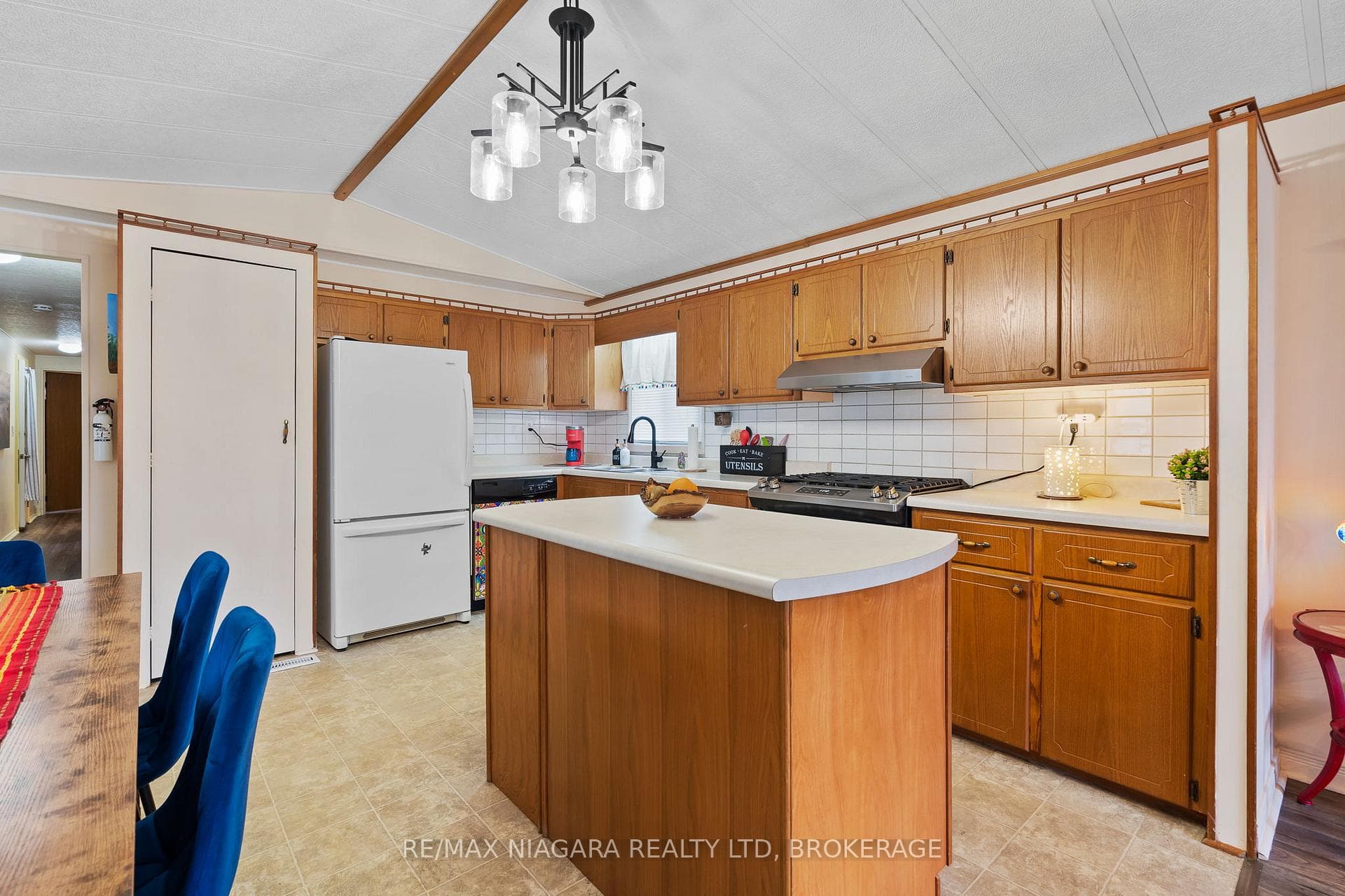 3033 Townline Road Unit 2 photo 7