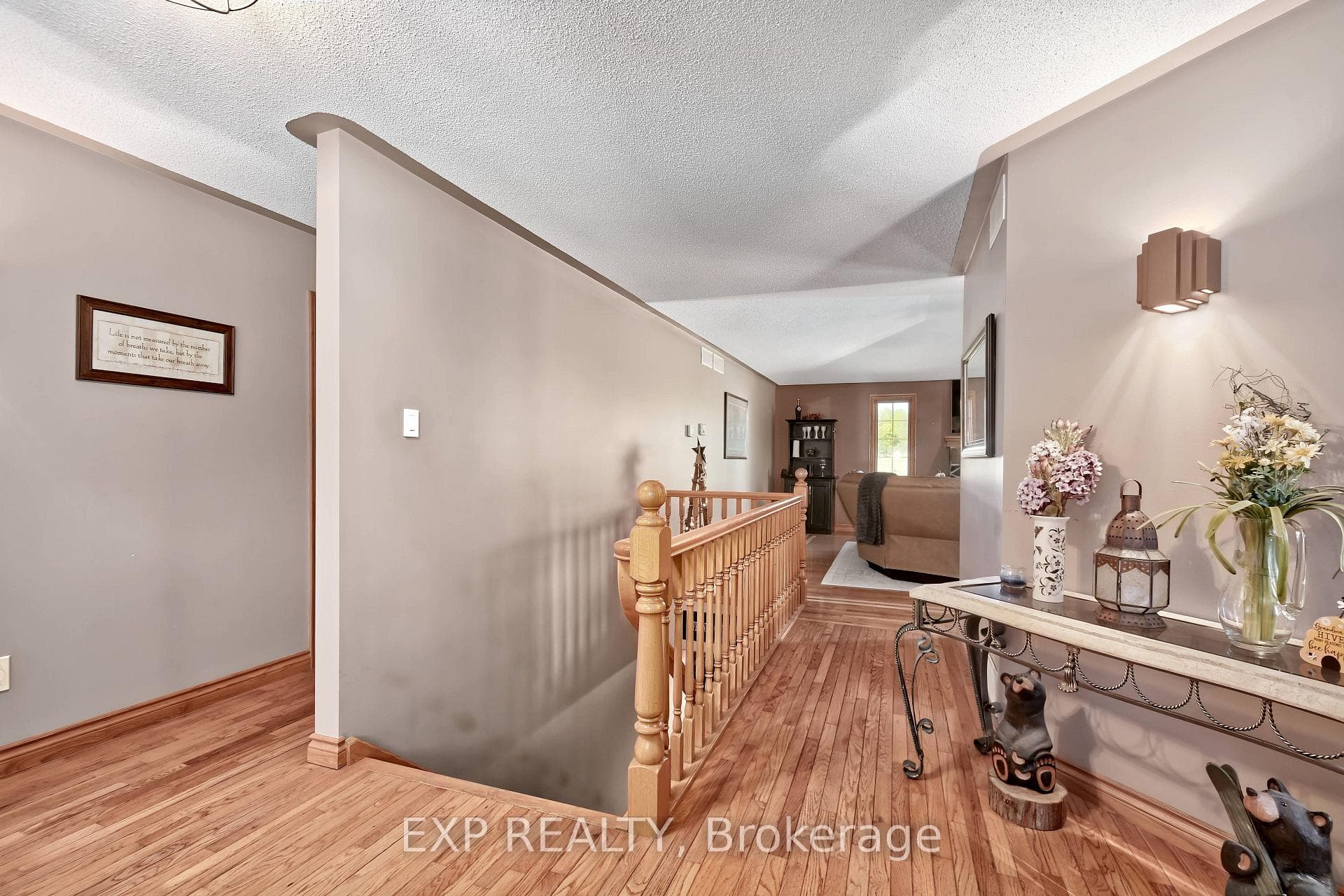 57186 Eden Line photo 27
