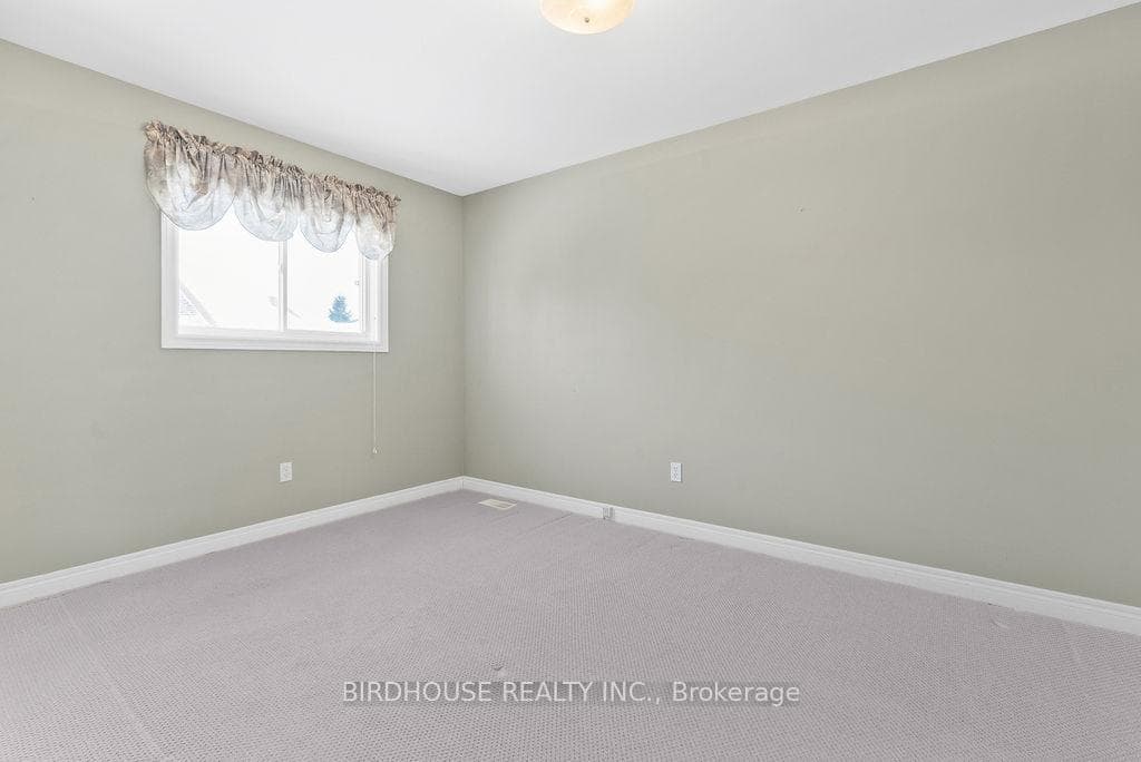 7 Samuel Place photo 17