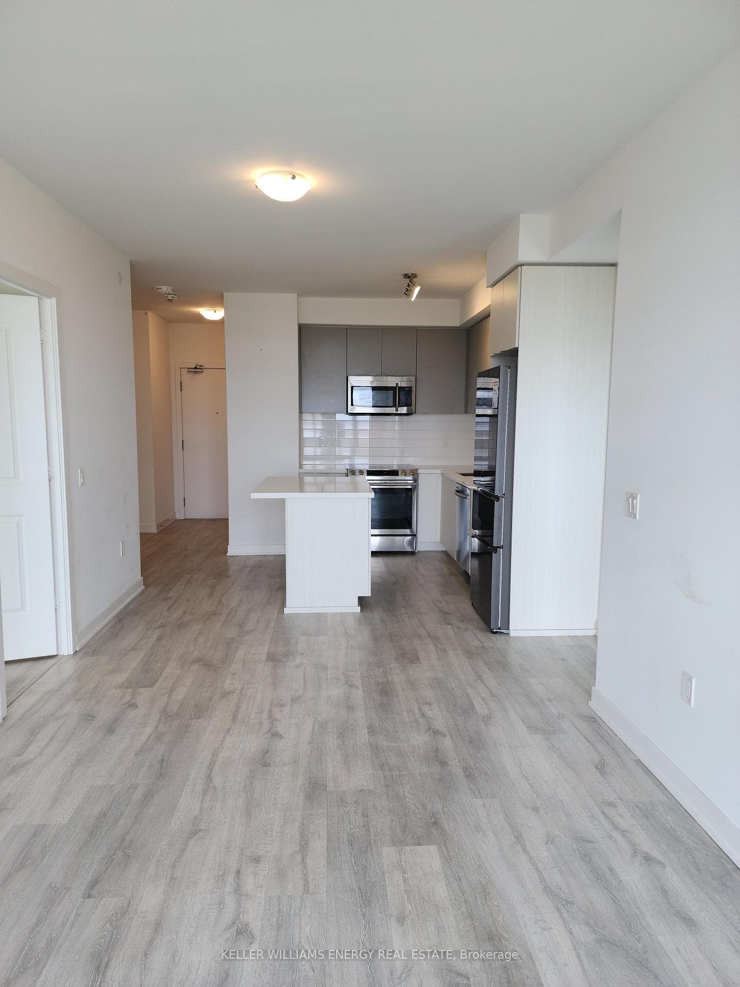 4699 Glen Erin Drive Unit 1205 photo 4