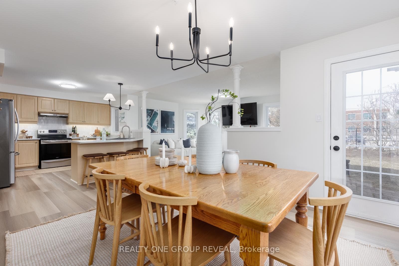28 Robert Attersley Drive photo 13