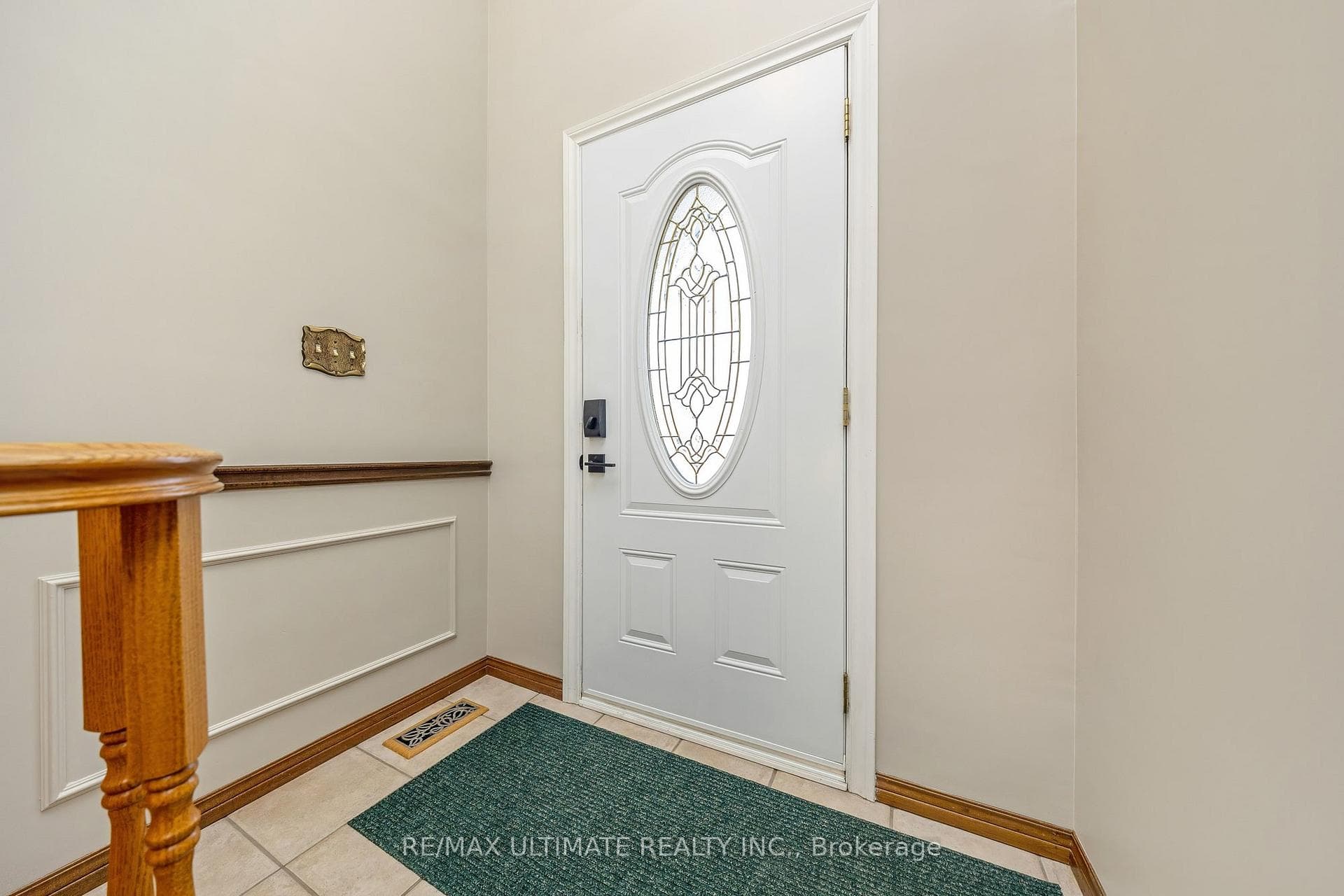 54 Debora Drive photo 8