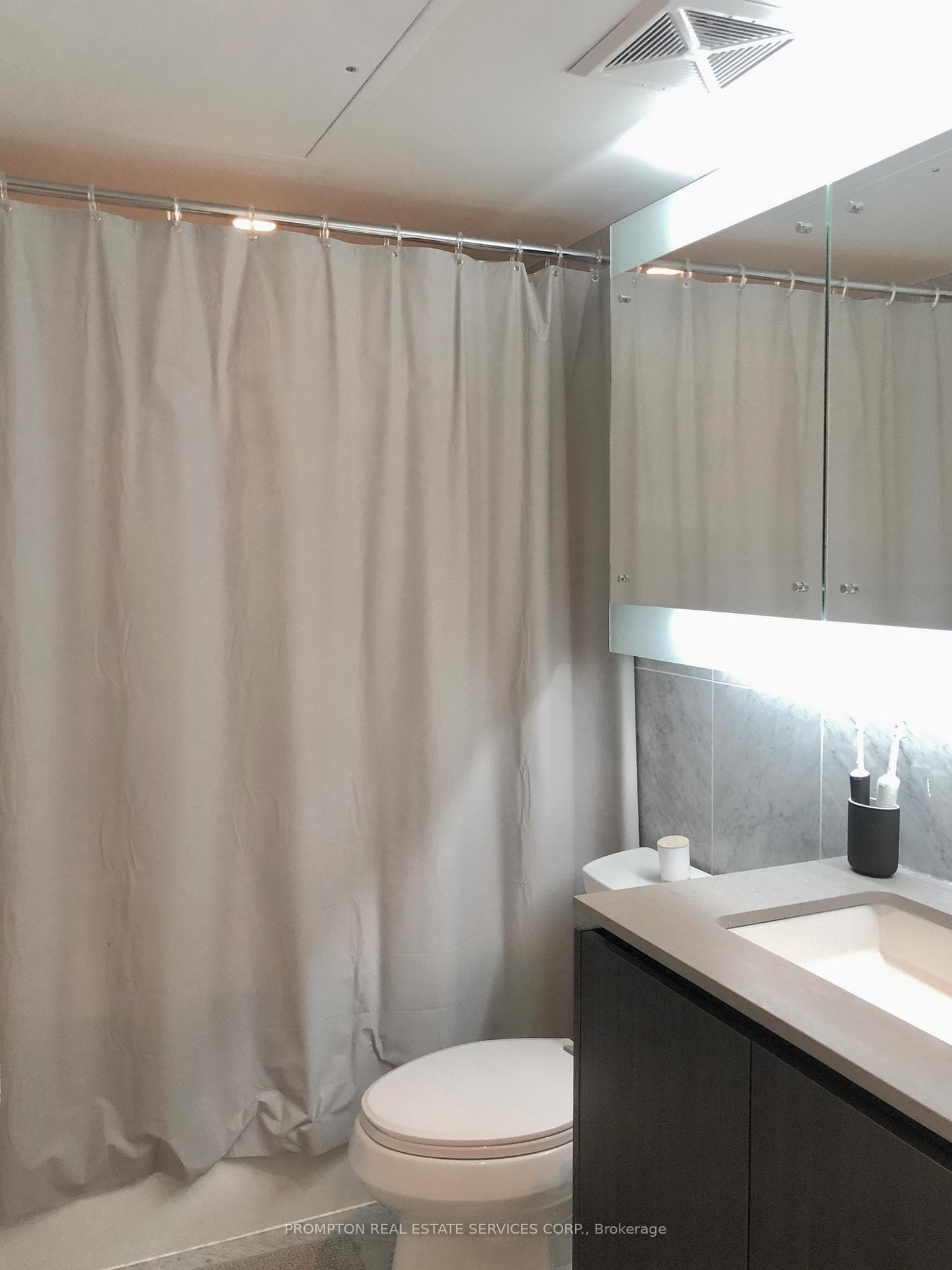 80 Queens Wharf Road Unit 812 photo 17
