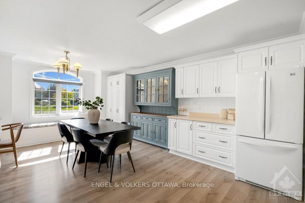 6 CARBERY Drive photo 13