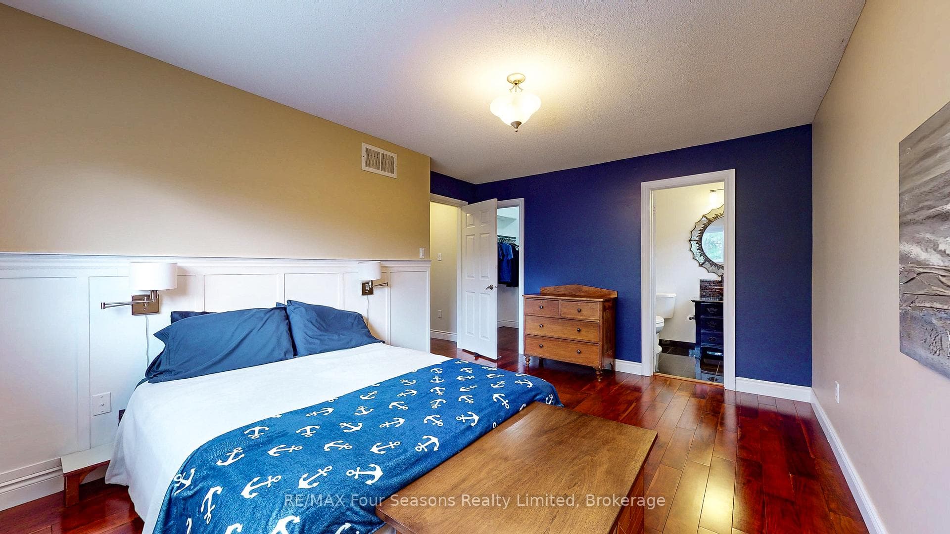 104 Silver Birch Avenue photo 16
