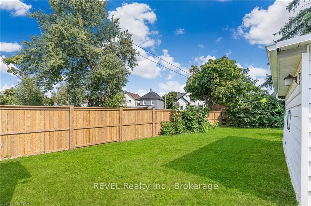 HUGE yard for the kids and dogs!