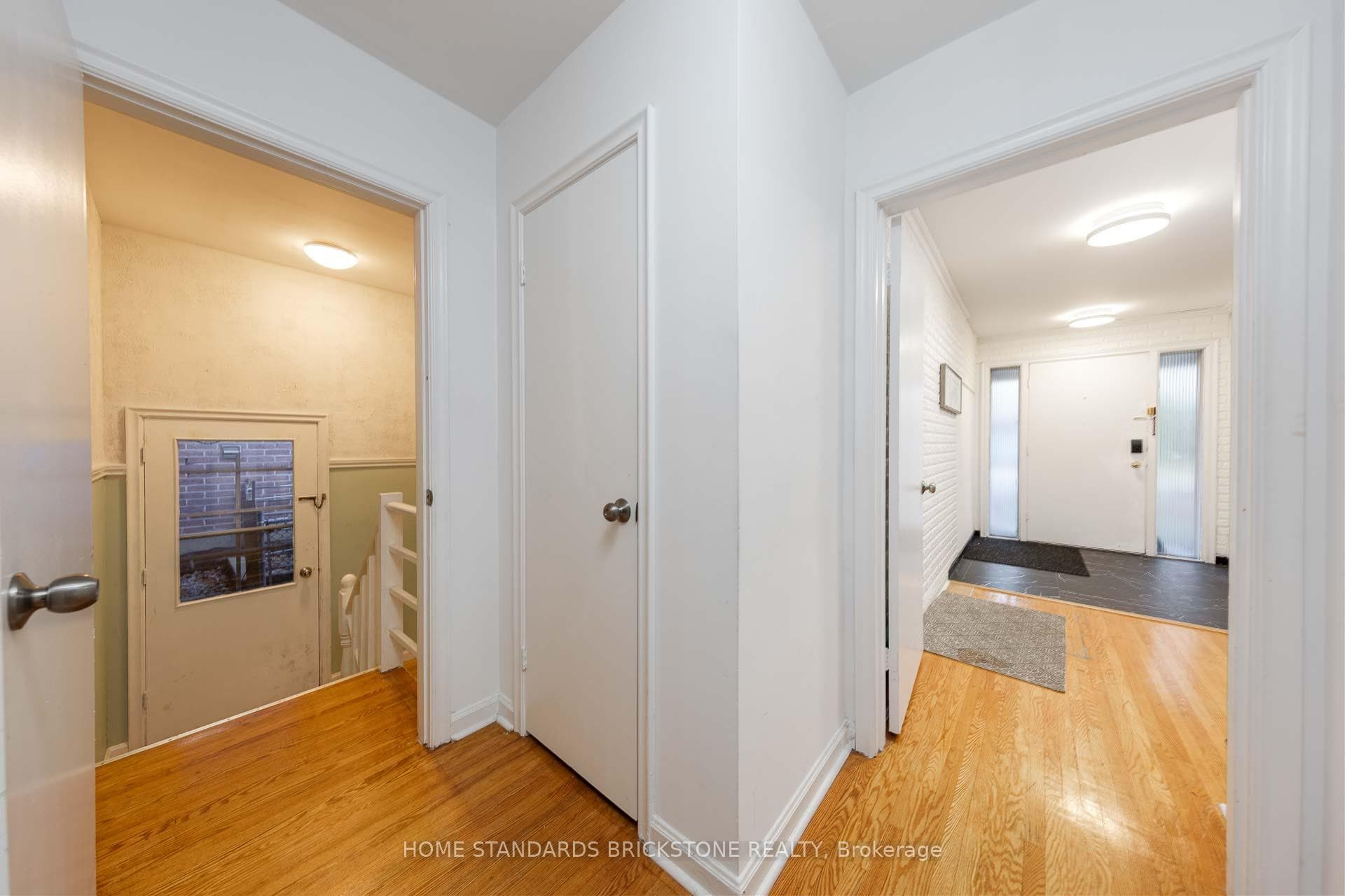 199 Dunforest Avenue photo 20