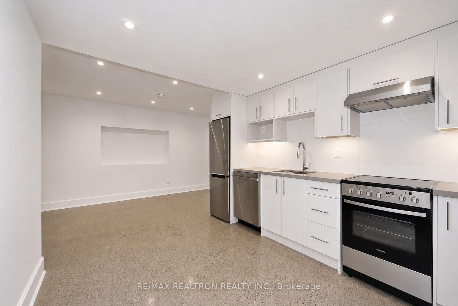 230 Boon Avenue Unit 2 photo 8