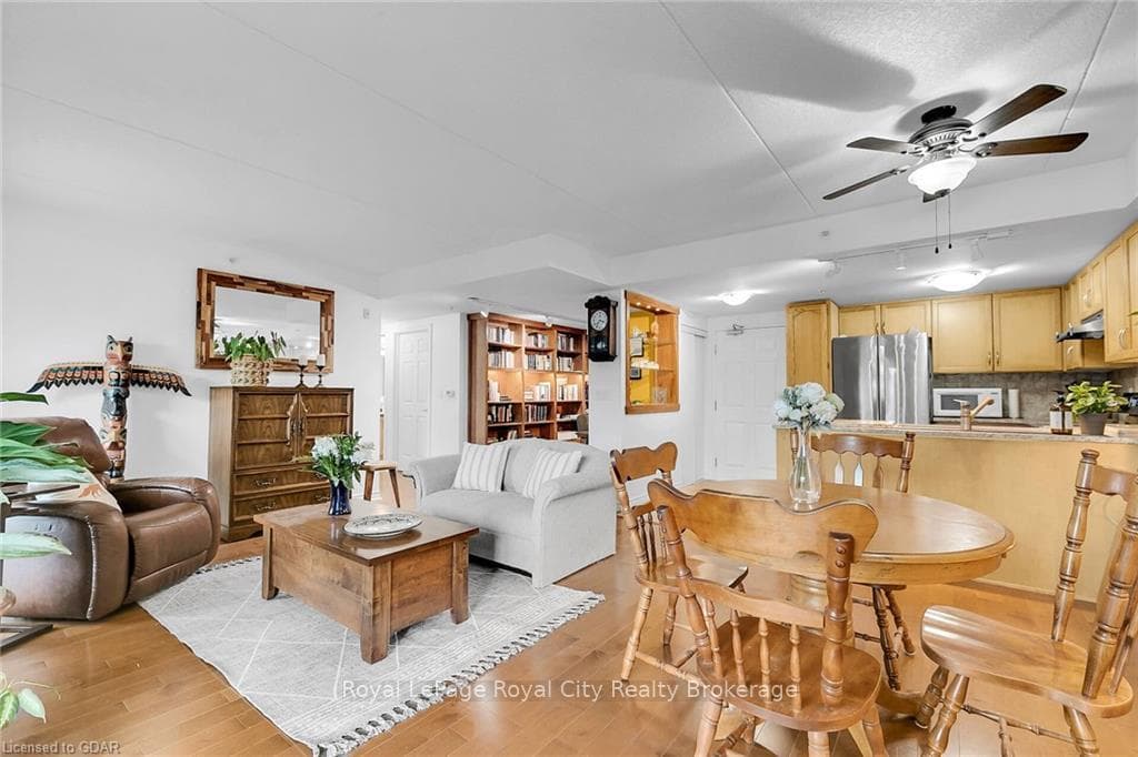 645 ST DAVID Street Unit 110 photo 17