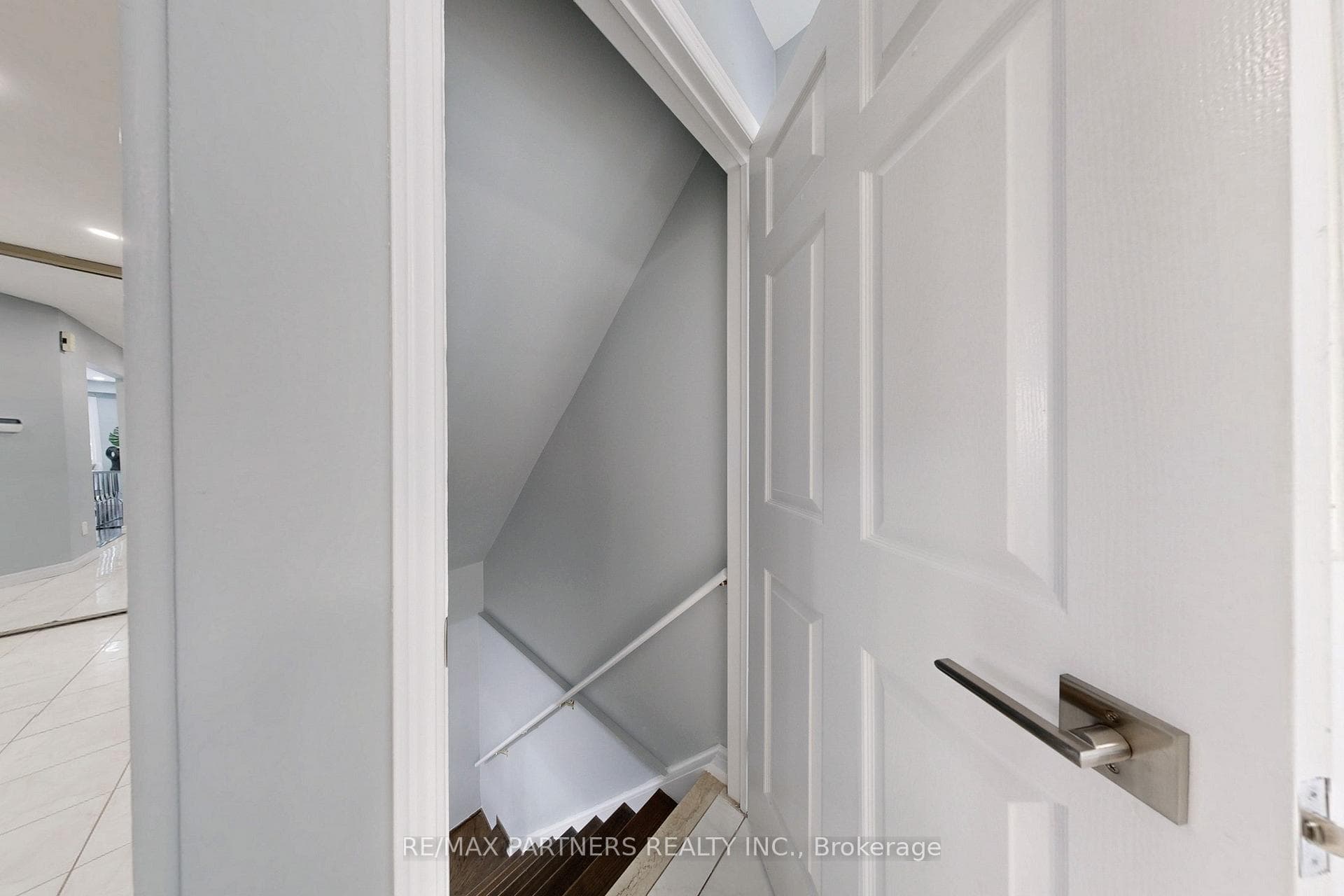 128 Bellrock Drive photo 34