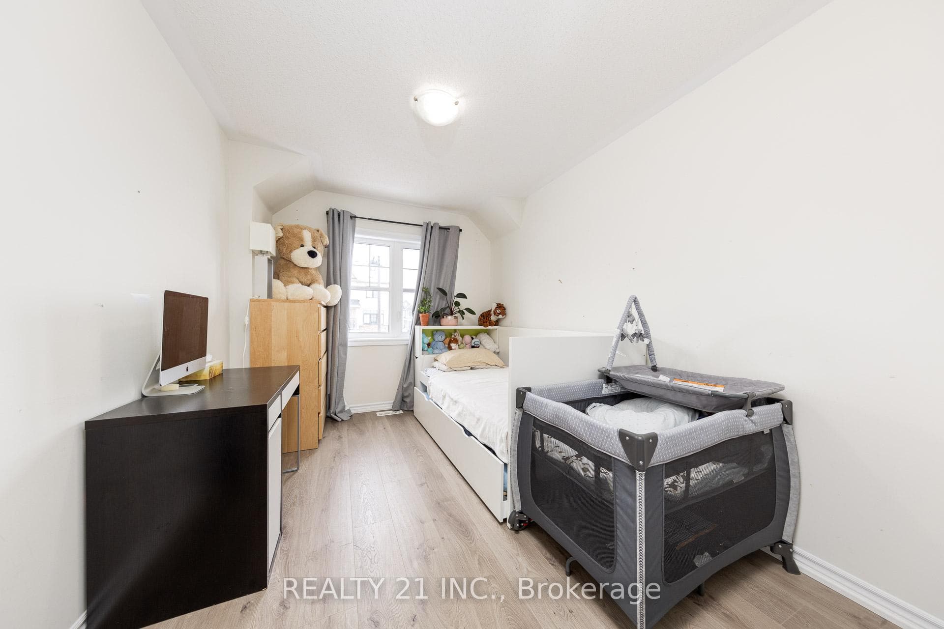 10 Blackpool Lane photo 31