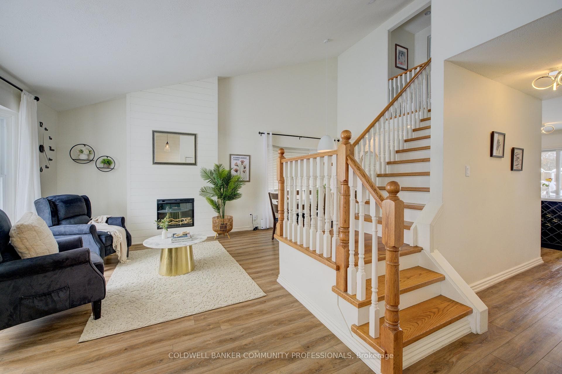 20 Ventura Drive photo 5