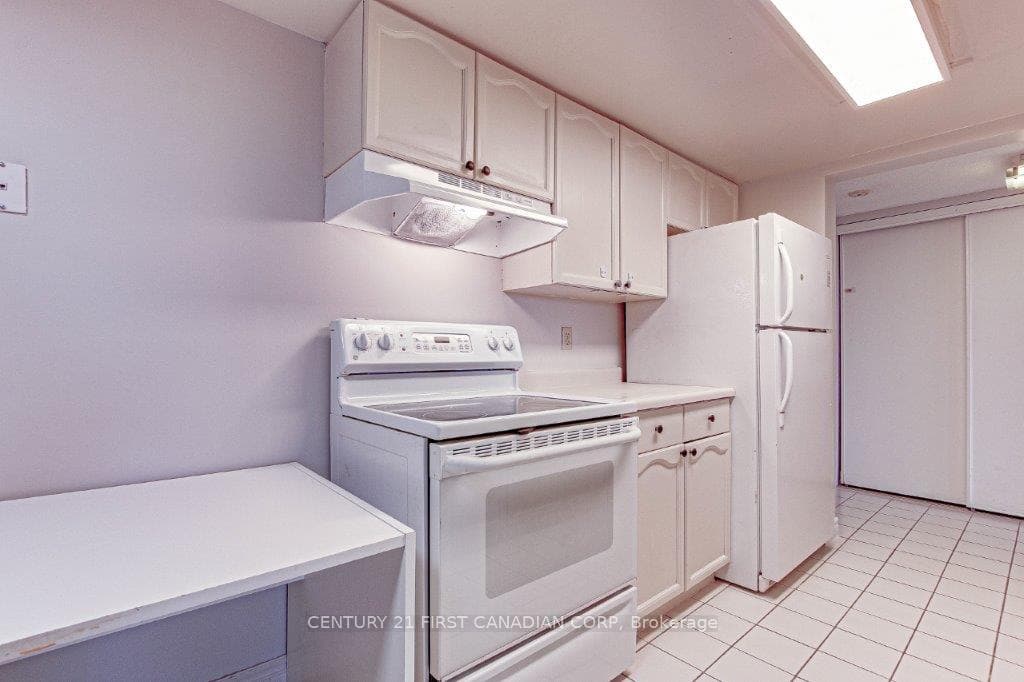 1510 Richmond Street Unit 607 photo 6