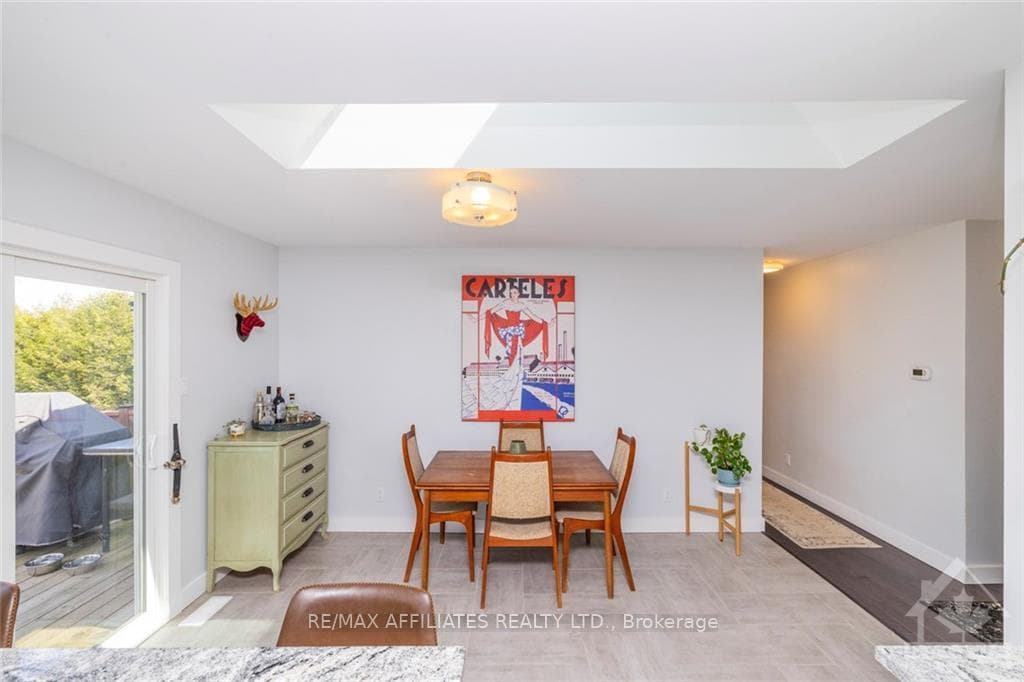 595 BOLTON Road photo 10