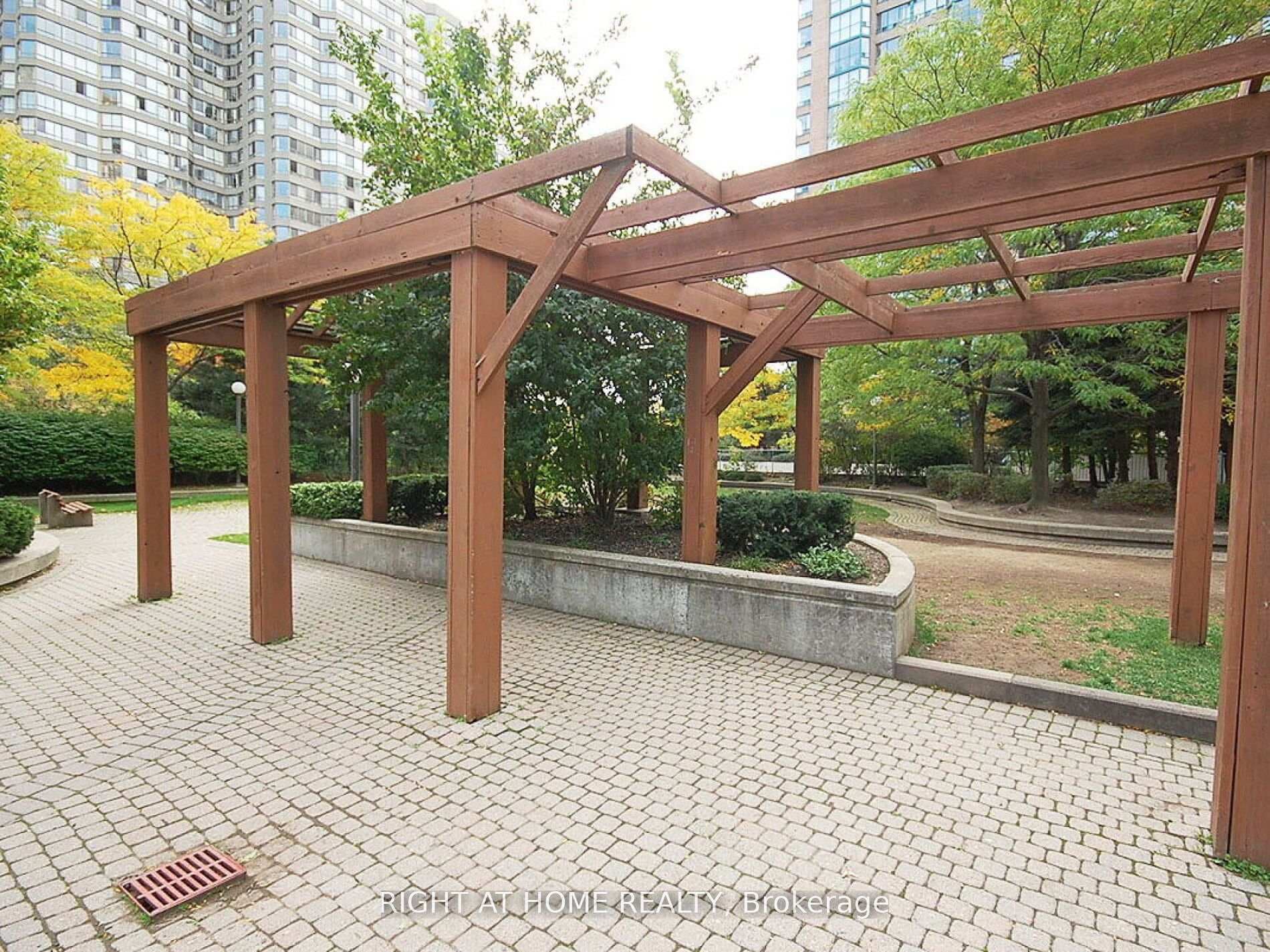 265 Enfield Place Unit 1504 photo 47